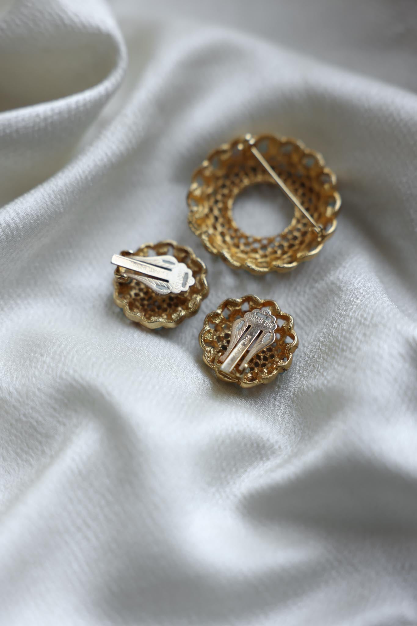 Sarah Coventry Earrings & Brooch Set 1960|Vintage Baazaar 