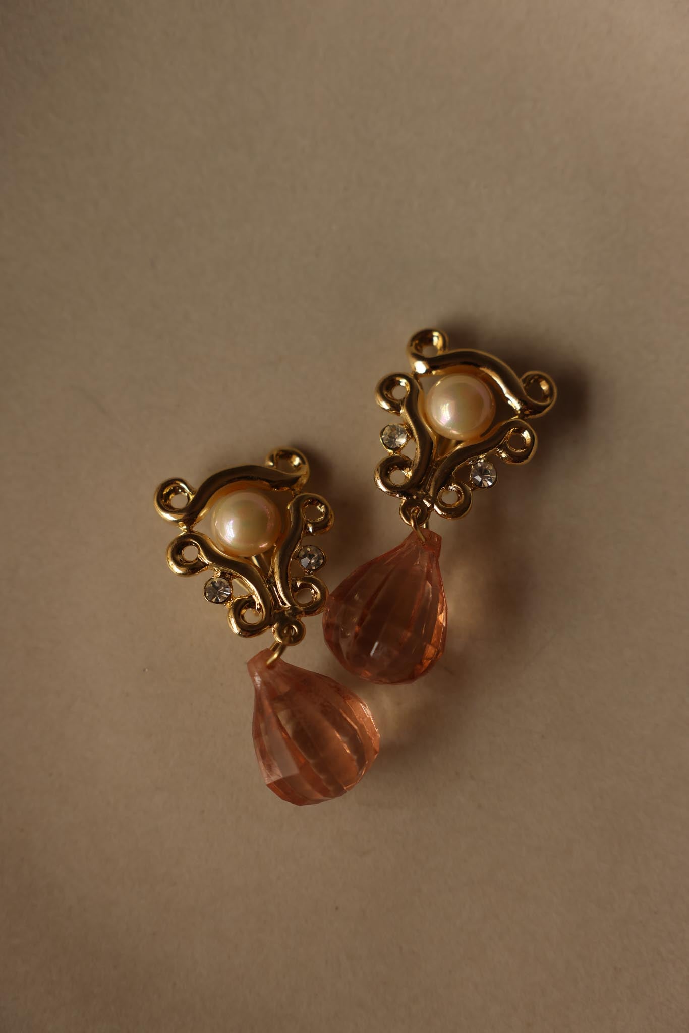 Gold-Tone Pearl & Blush Faceted Drop Clip-On Earrings