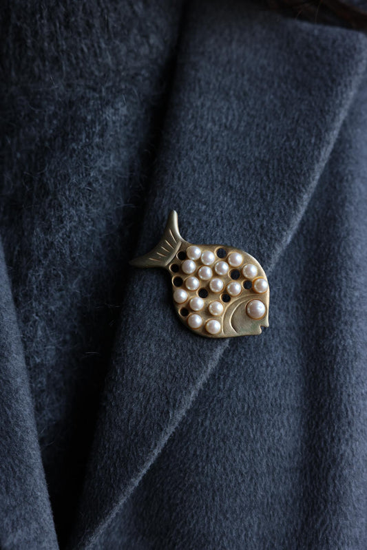 Pearl Dotted Gold Fish Brooch|Vintage Baazaar 