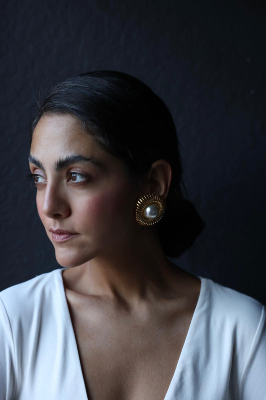 Golden Radiance Sunburst Earrings|Vintage Baazaar 