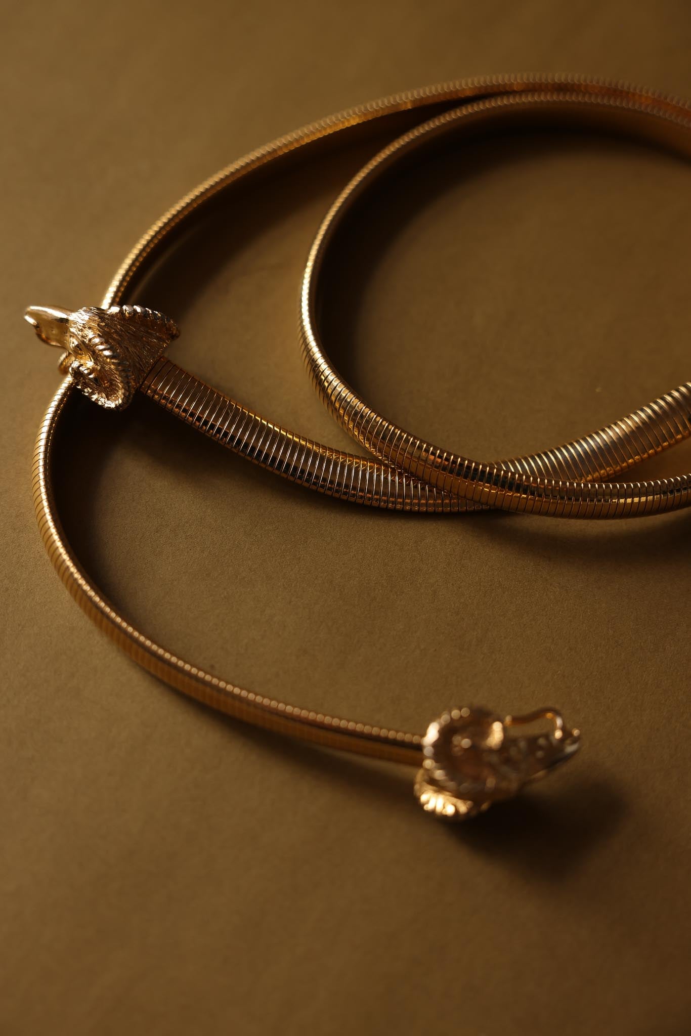 Stretchy Gold-Tone Ram Head Belt|Vintage Baazaar 