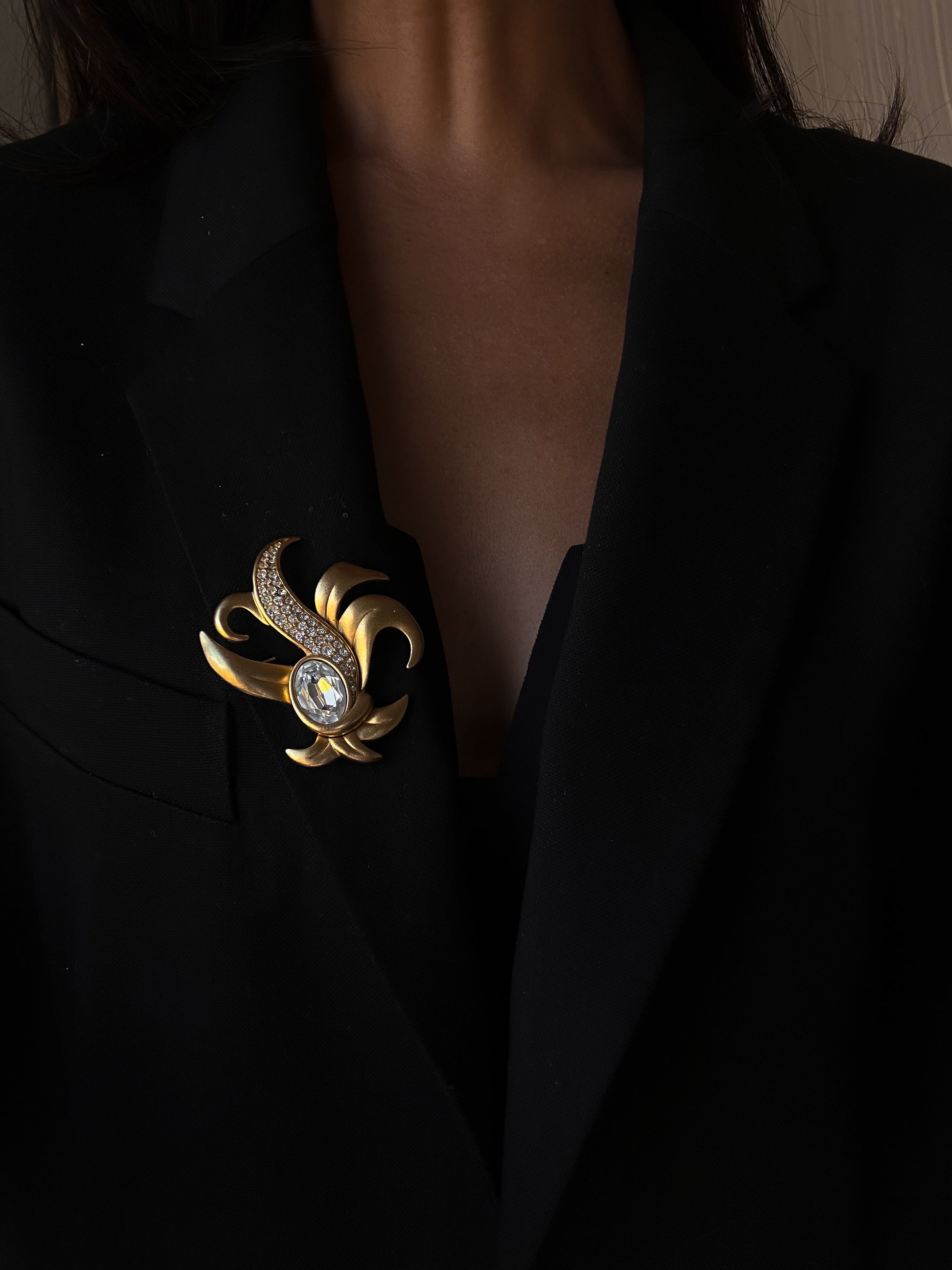 Swan Signed Swarovski Brooch|Vintage Baazaar 