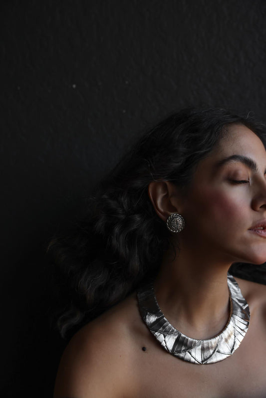 Silver-Tone Collar Necklace (Unsigned Les Bernard)
