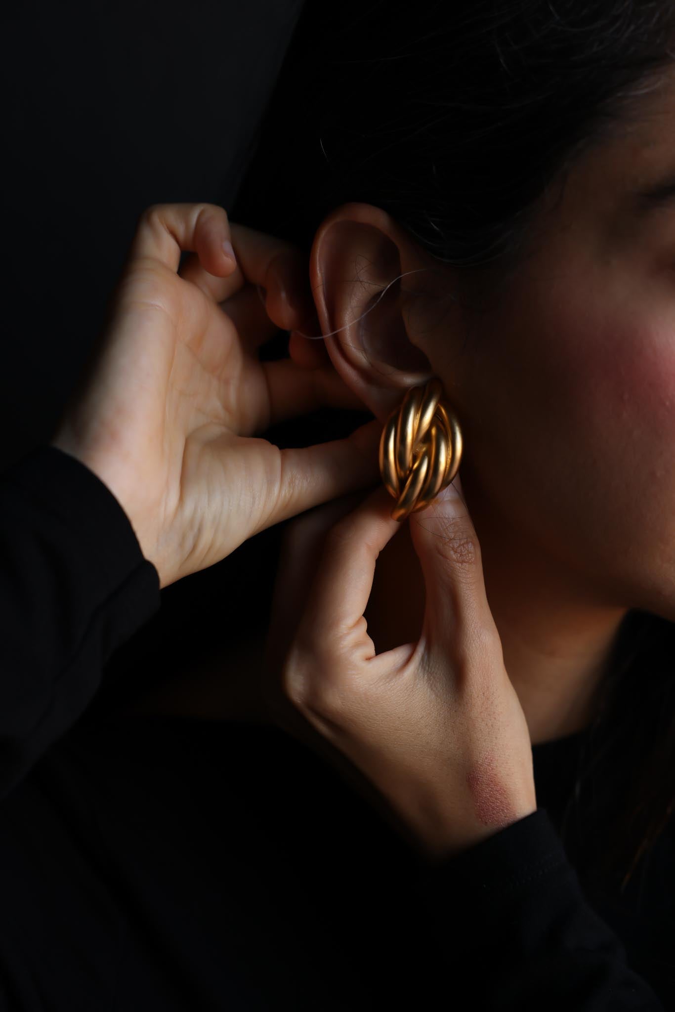 Matte Gold Knot Clip-On Earrings|Vintage Baazaar 