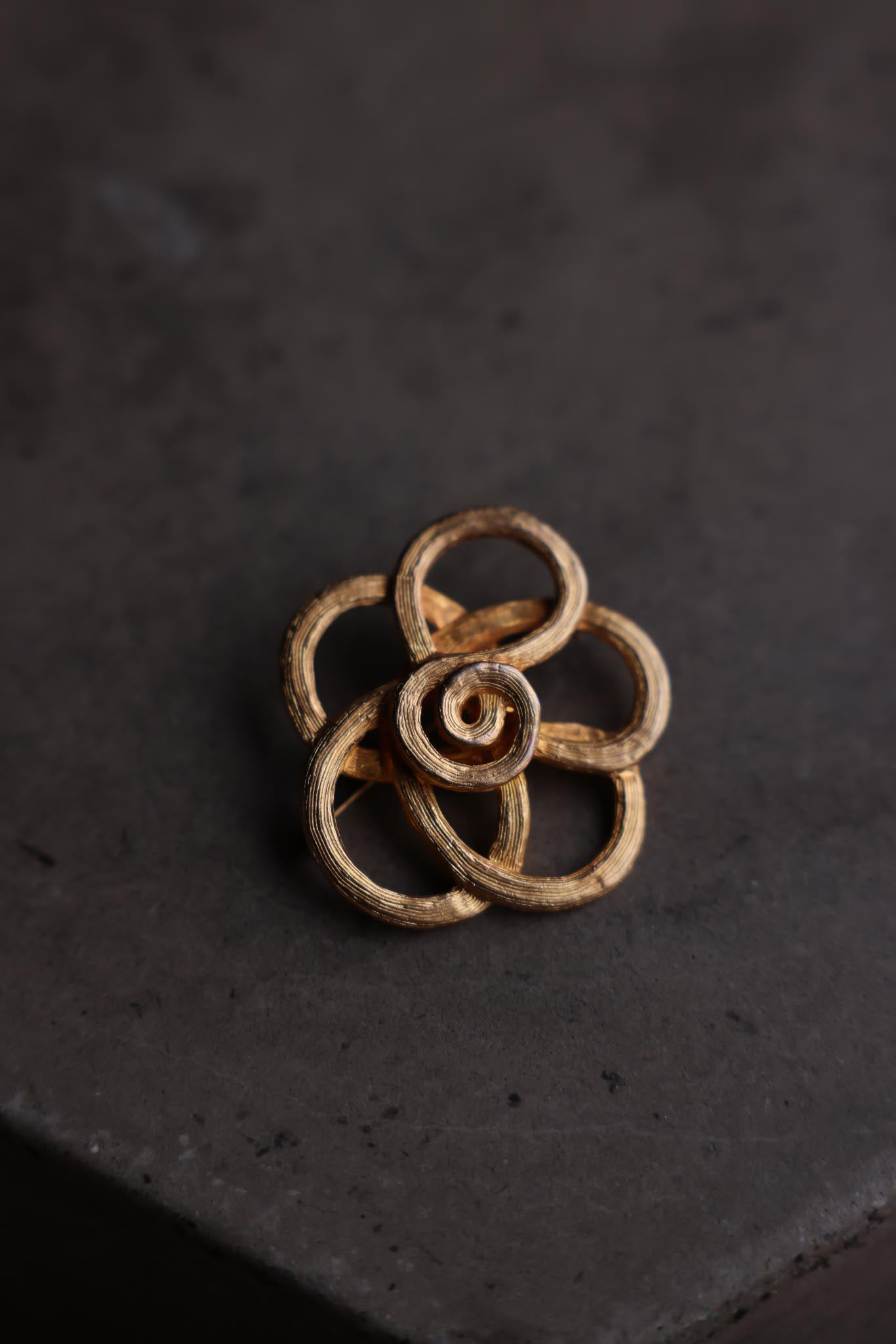 Golden Swirl Petal Brooch
