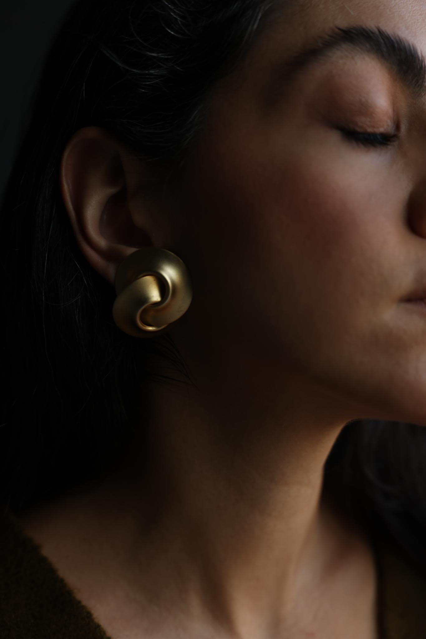 Matte Gold Swirl Clip-On Earrings