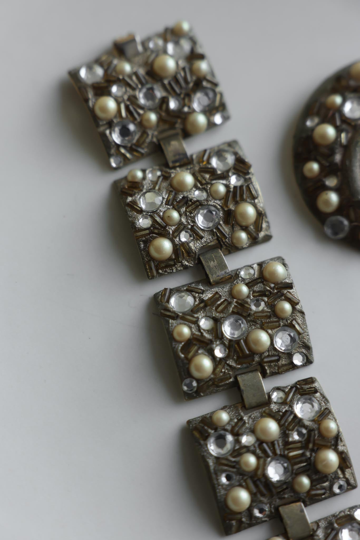 La Rage Pearl and Crystal Set|Vintage Baazaar 