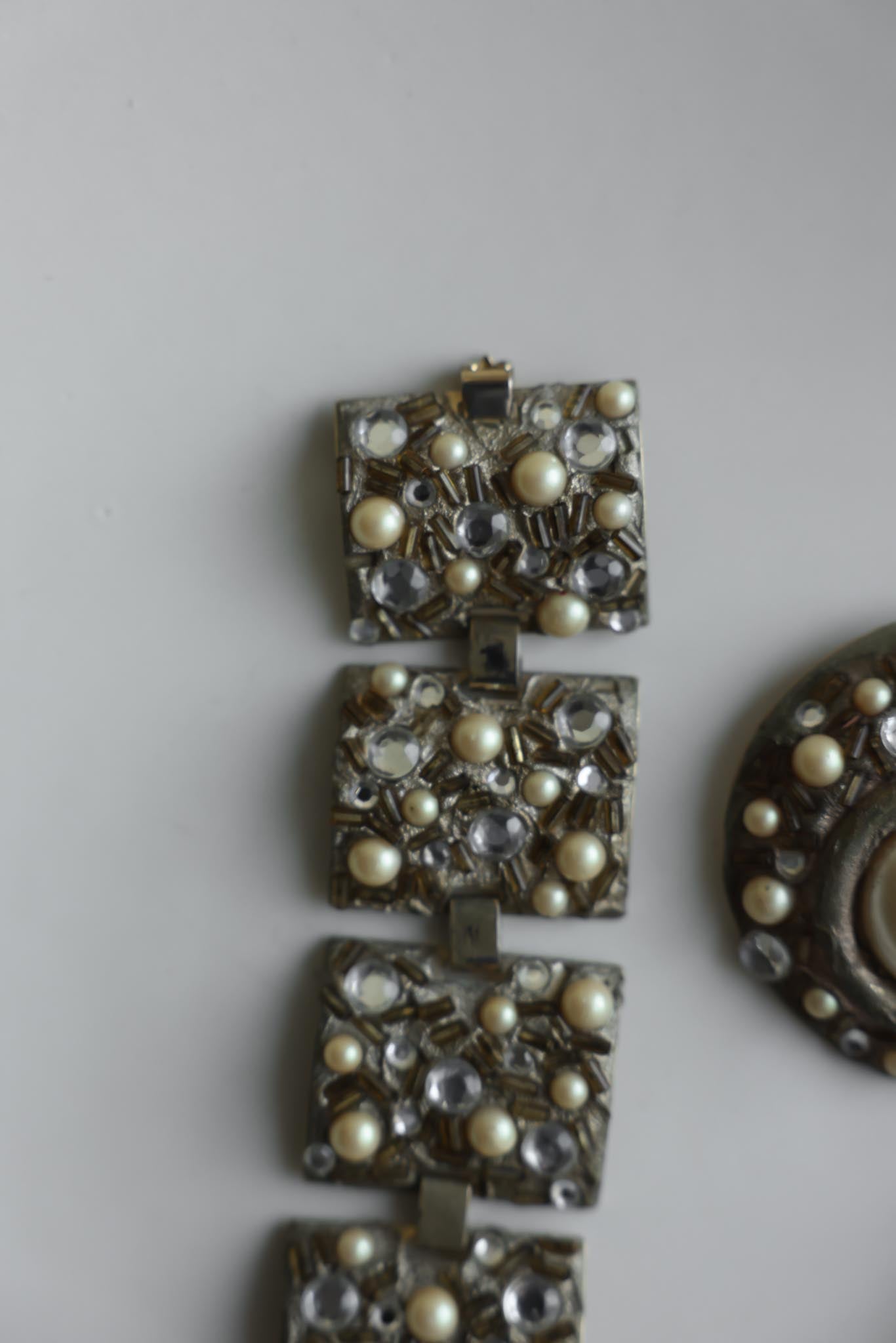 La Rage Pearl and Crystal Set|Vintage Baazaar 