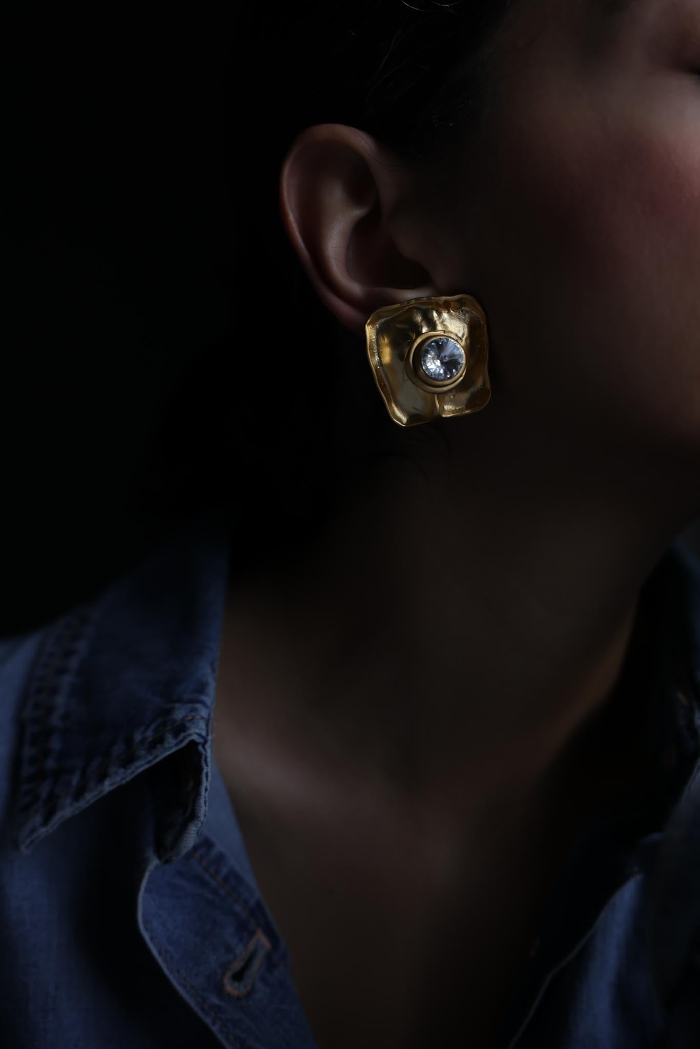 Sculptural Matte Gold Rhinestone Clip-On Earrings|Vintage Baazaar 