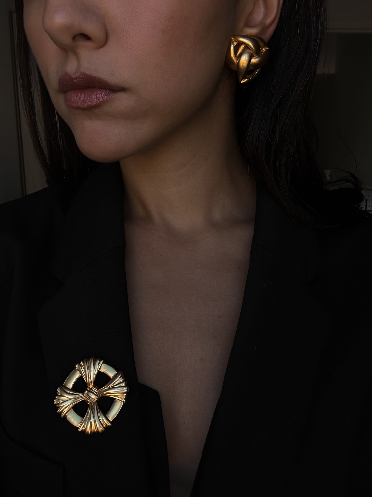 Golden Bow Emblem Brooch|Vintage Baazaar 