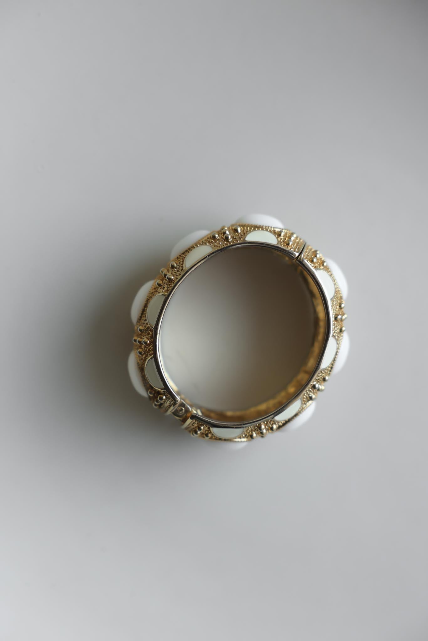 Golden Opulence Hinged Bracelet|Vintage Baazaar 