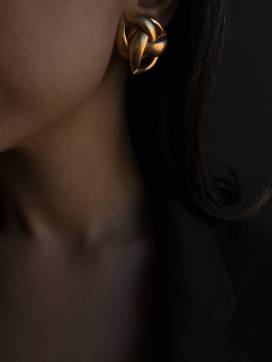 Matte Gold Knot Earrings|Vintage Baazaar 