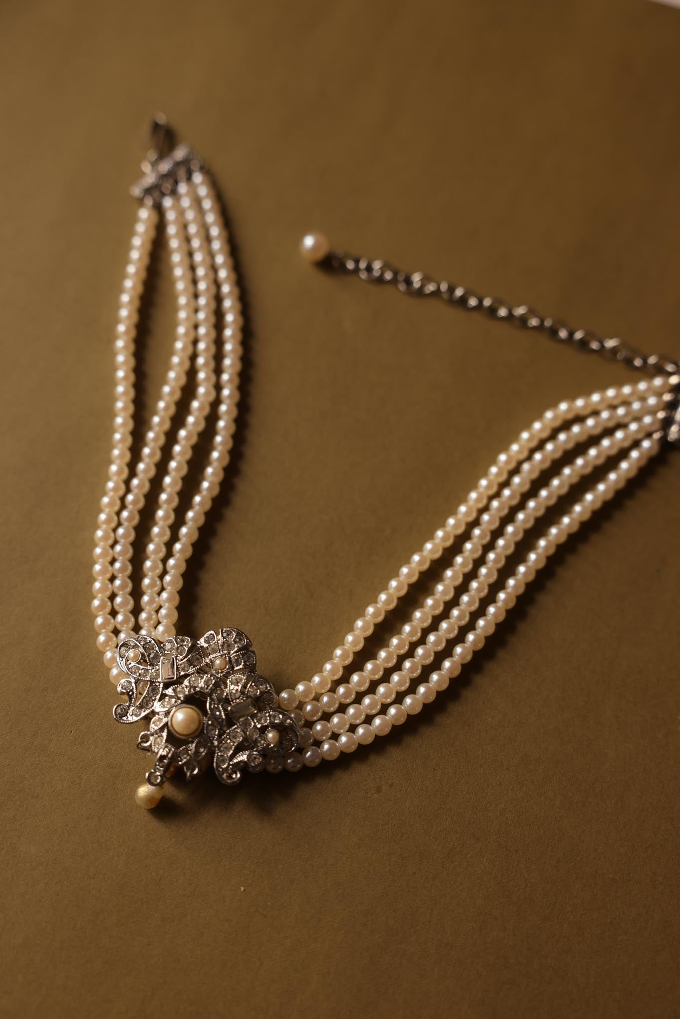Grazino Pearl and Rhinestone Filigree Choker|Vintage Baazaar 