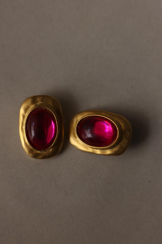 Matte Gold Pink Cabochon Clip-On Earrings|Vintage Baazaar 