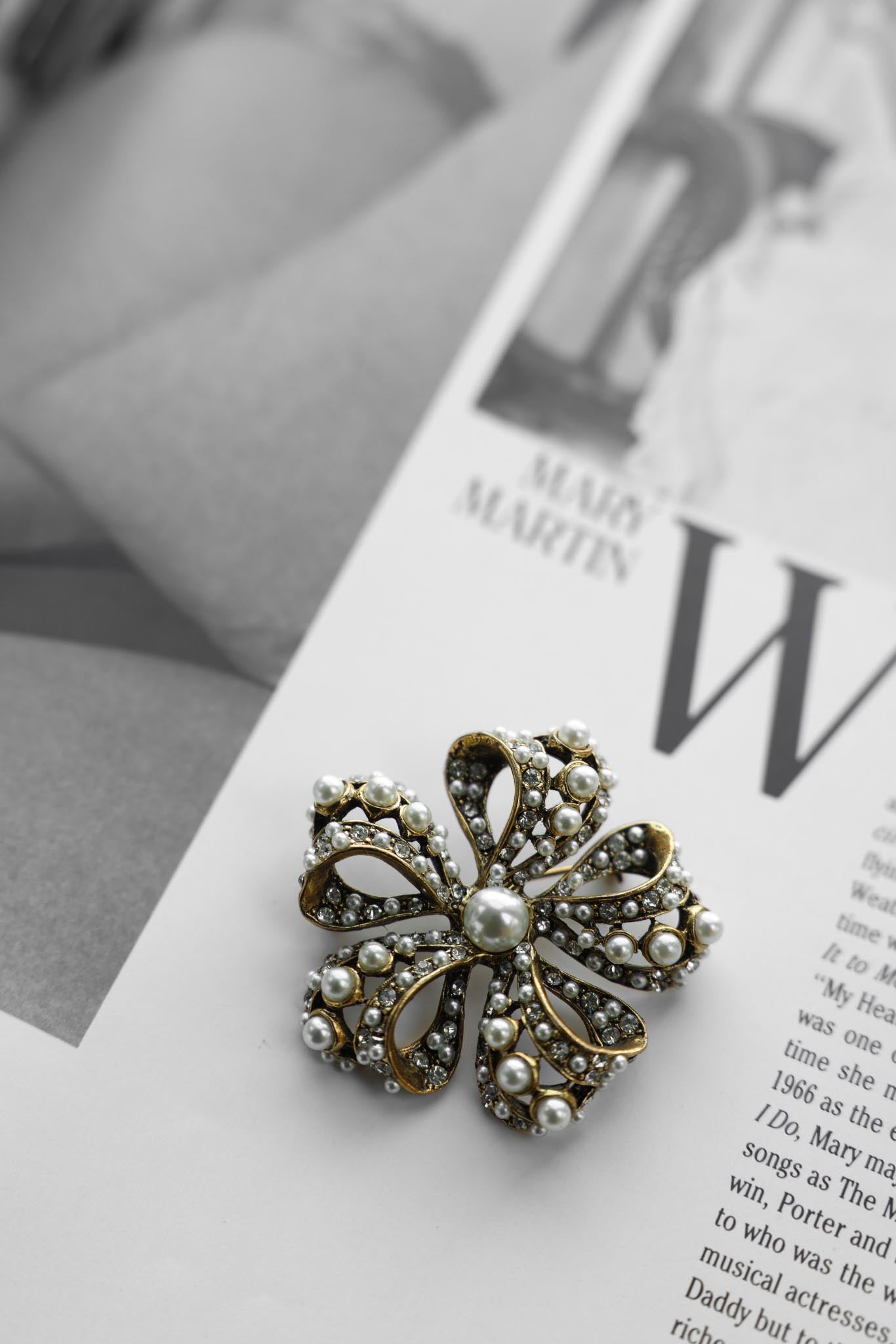 Victorian Grace Gold-Filled Pearl Brooch|Vintage Baazaar 
