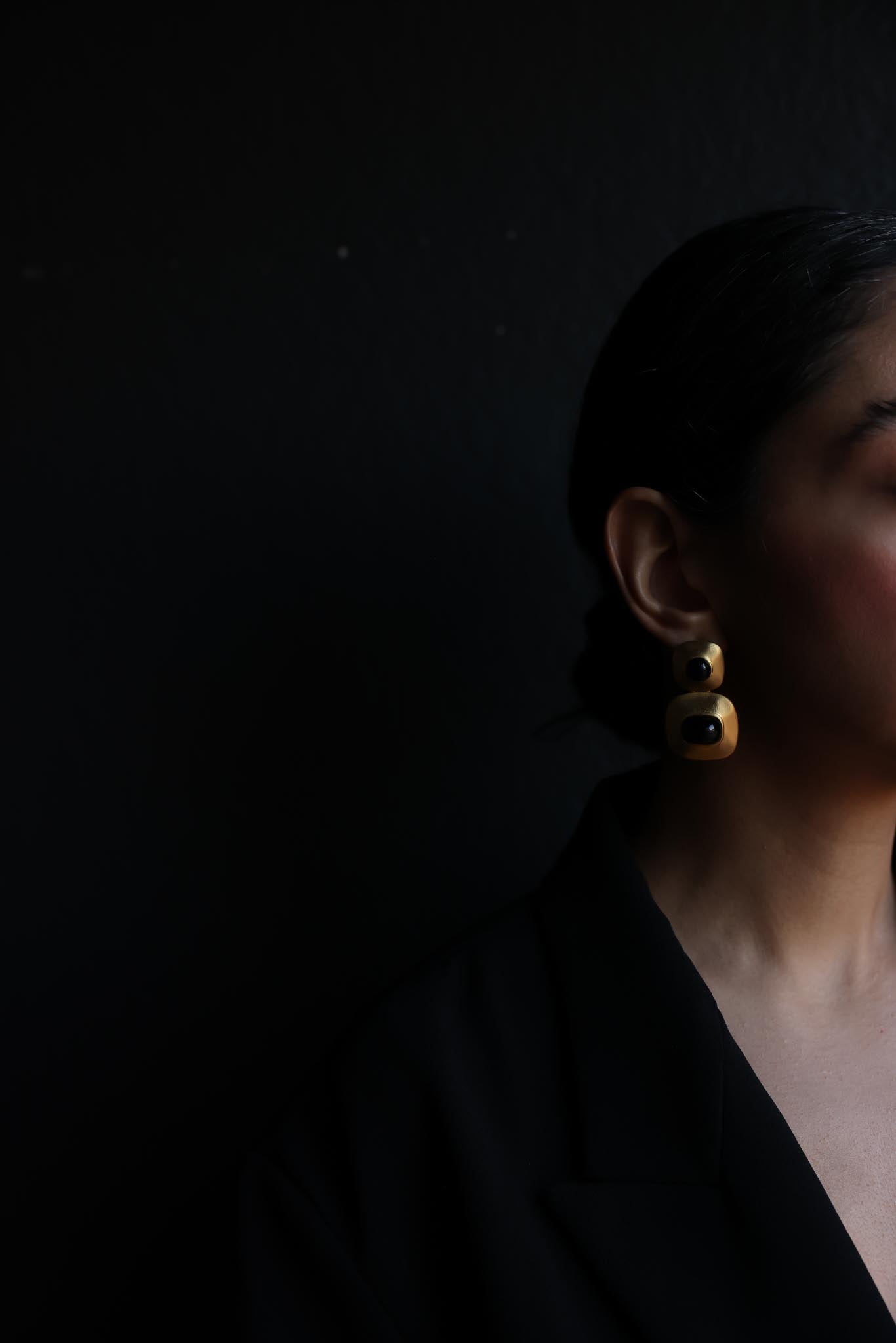 Mid-Century Modern Gold & Onyx Statement Earrings|Vintage Baazaar 