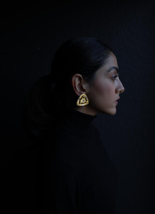 Triangle Spark Earrings|Vintage Baazaar 