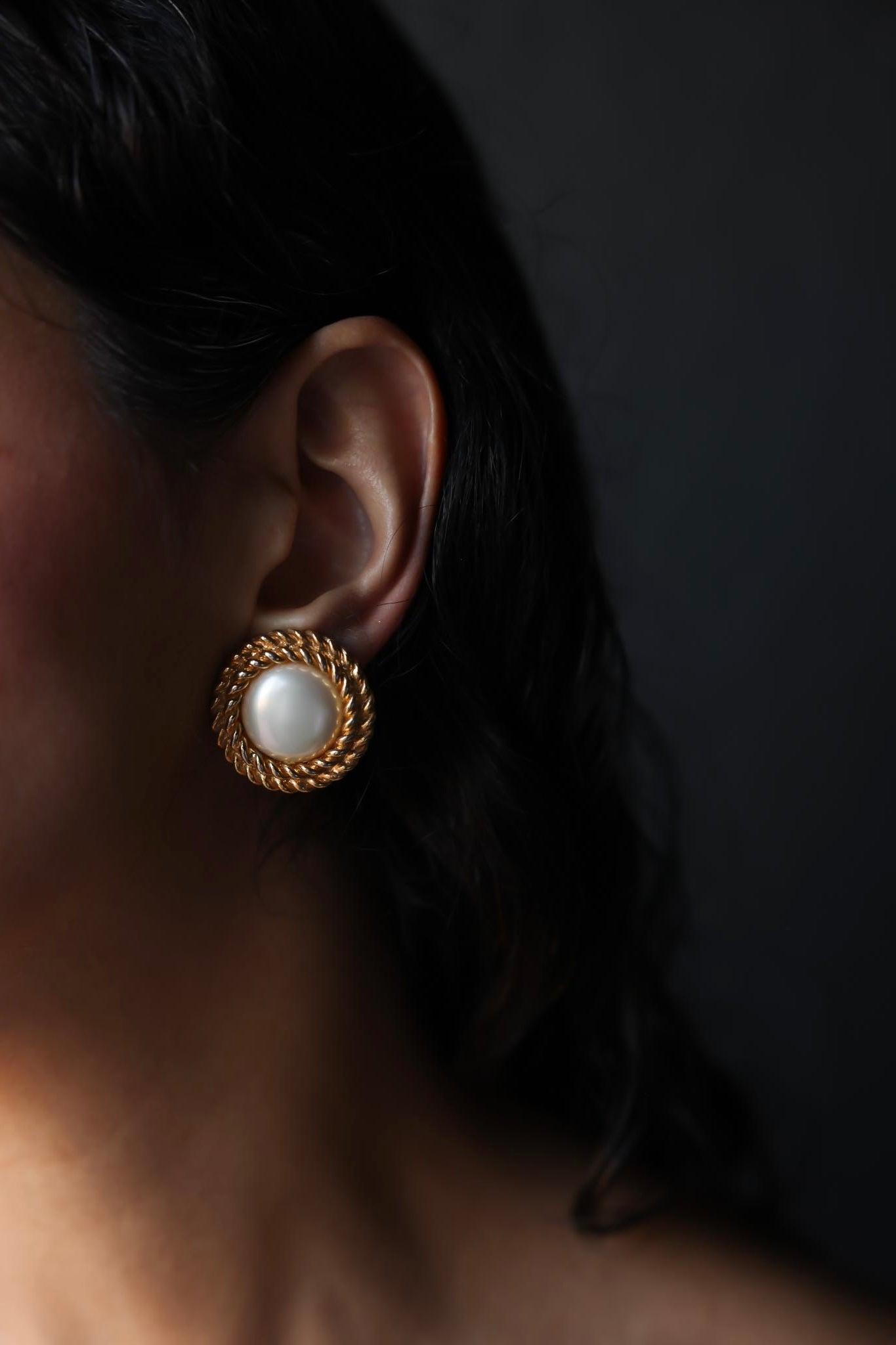 Golden Rope Faux Pearl Clip-On Earrings|Vintage Baazaar 