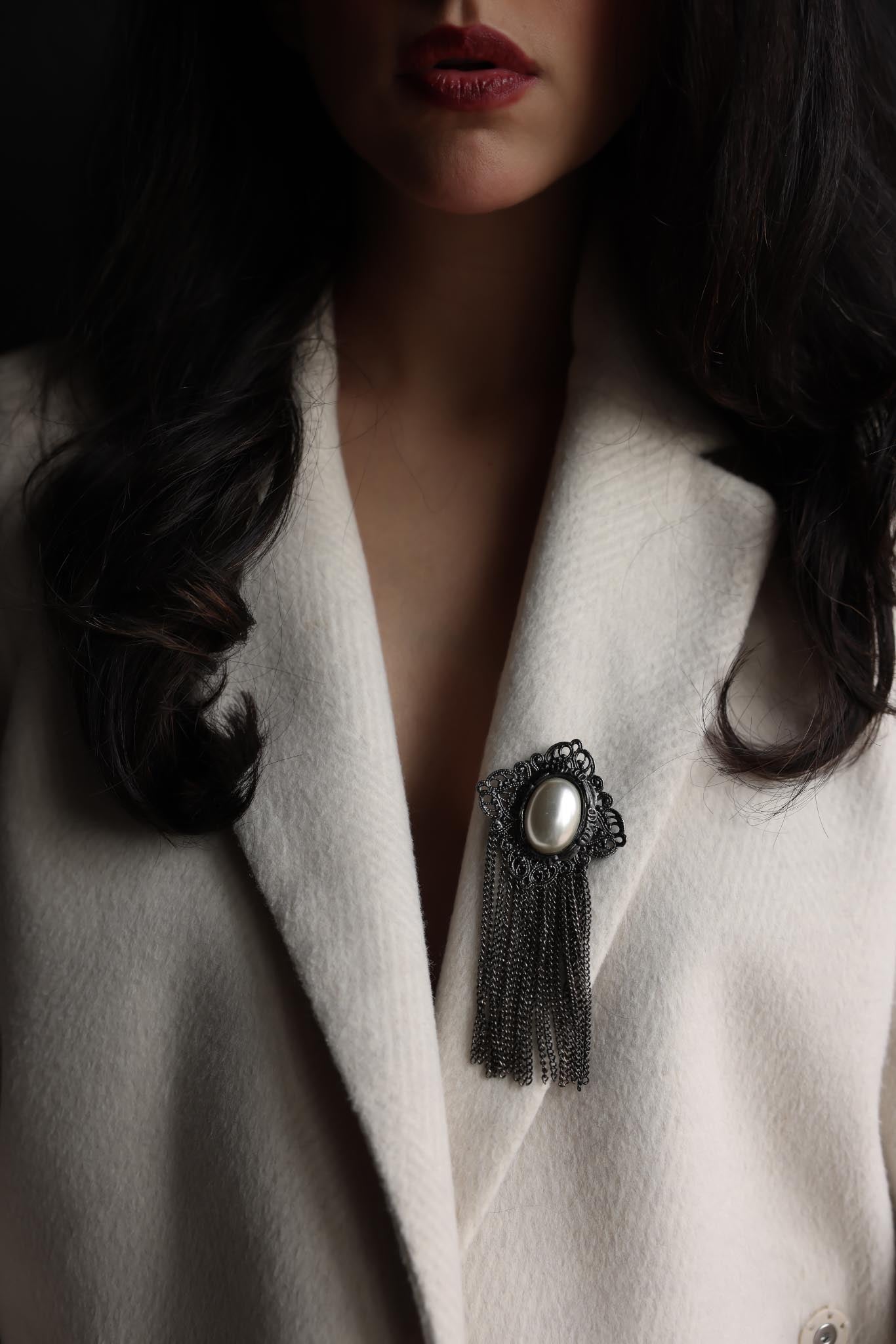 Black Filigree Pearl Brooch