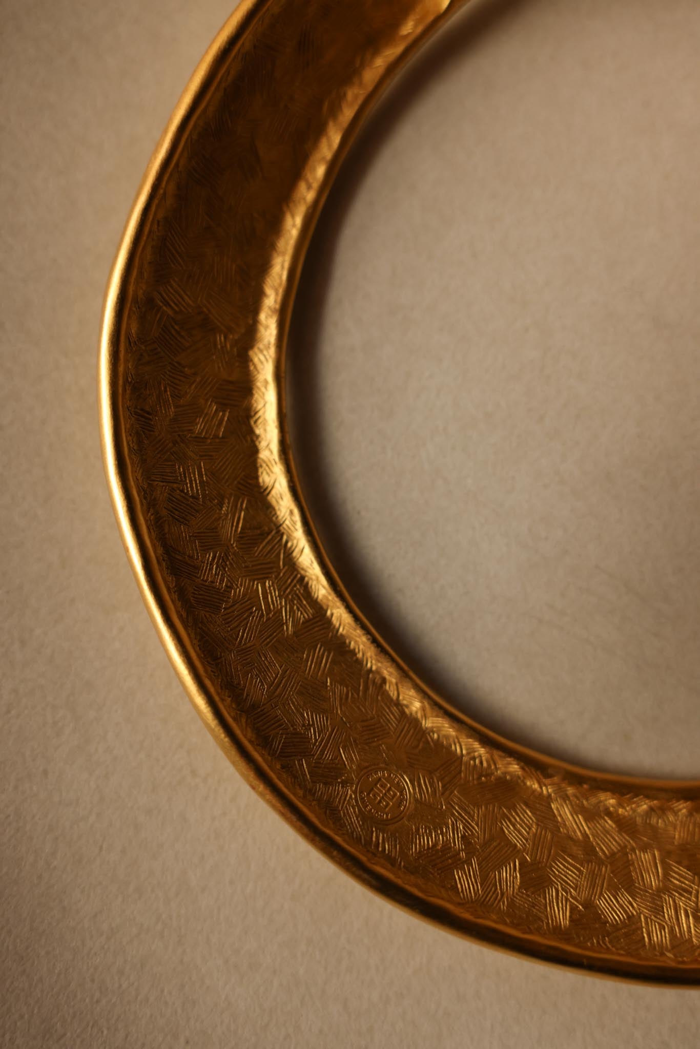 1980s Givenchy Hammered Matte Gold Collar Necklace|Vintage Baazaar 