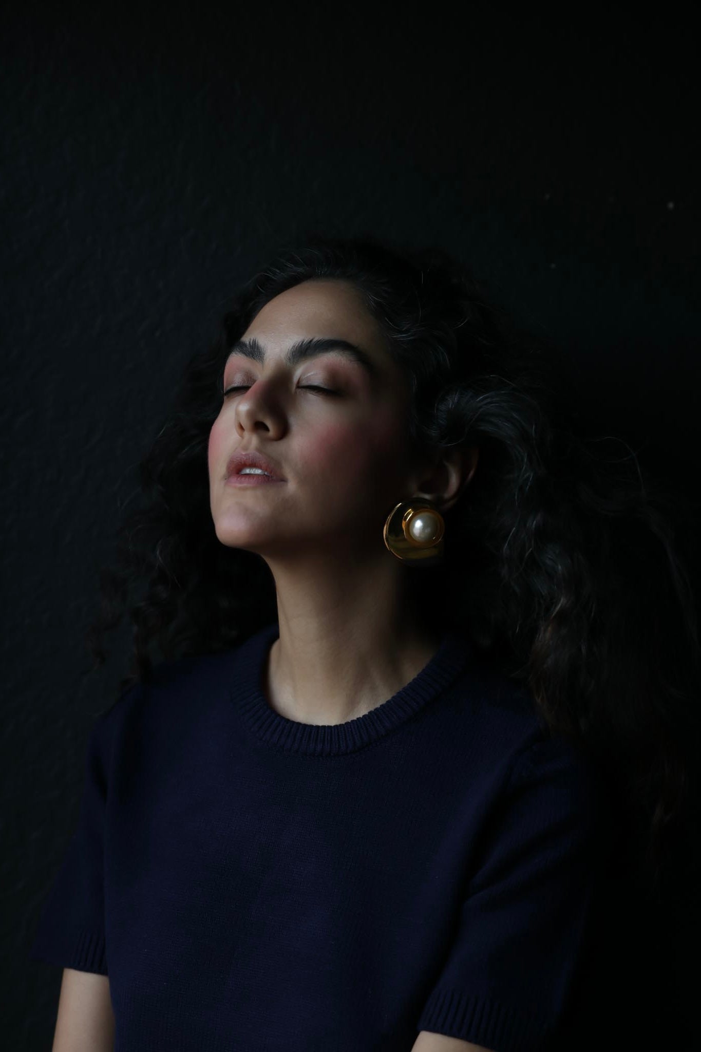 Gilded Swirl Pearl Clip-On Earrings|Vintage Baazaar 