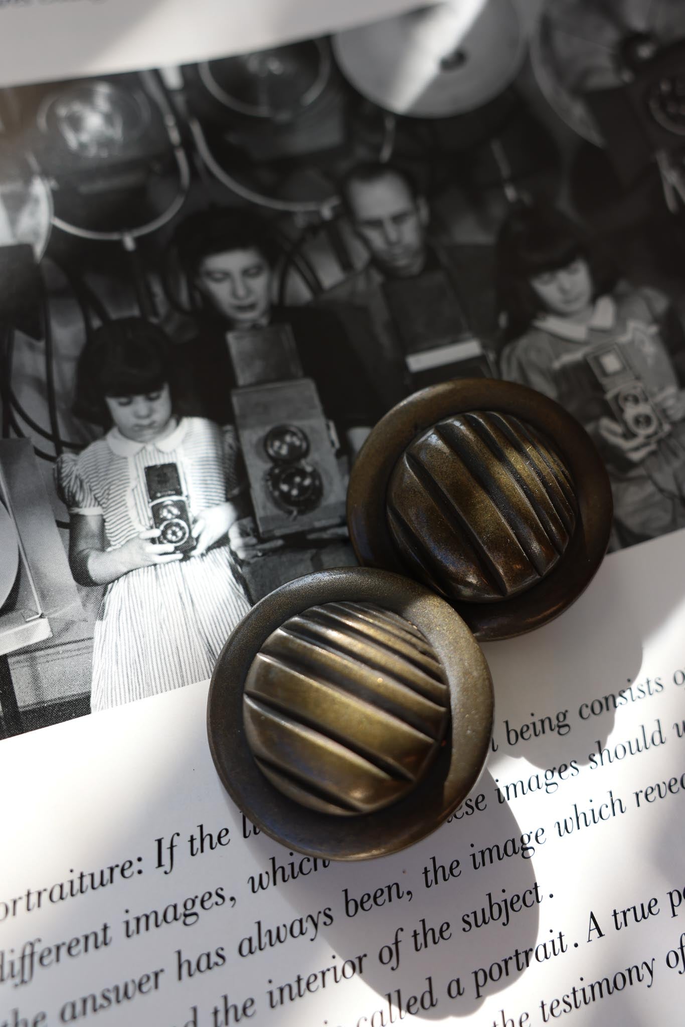 Brass Ridge Earrings|Vintage Baazaar 