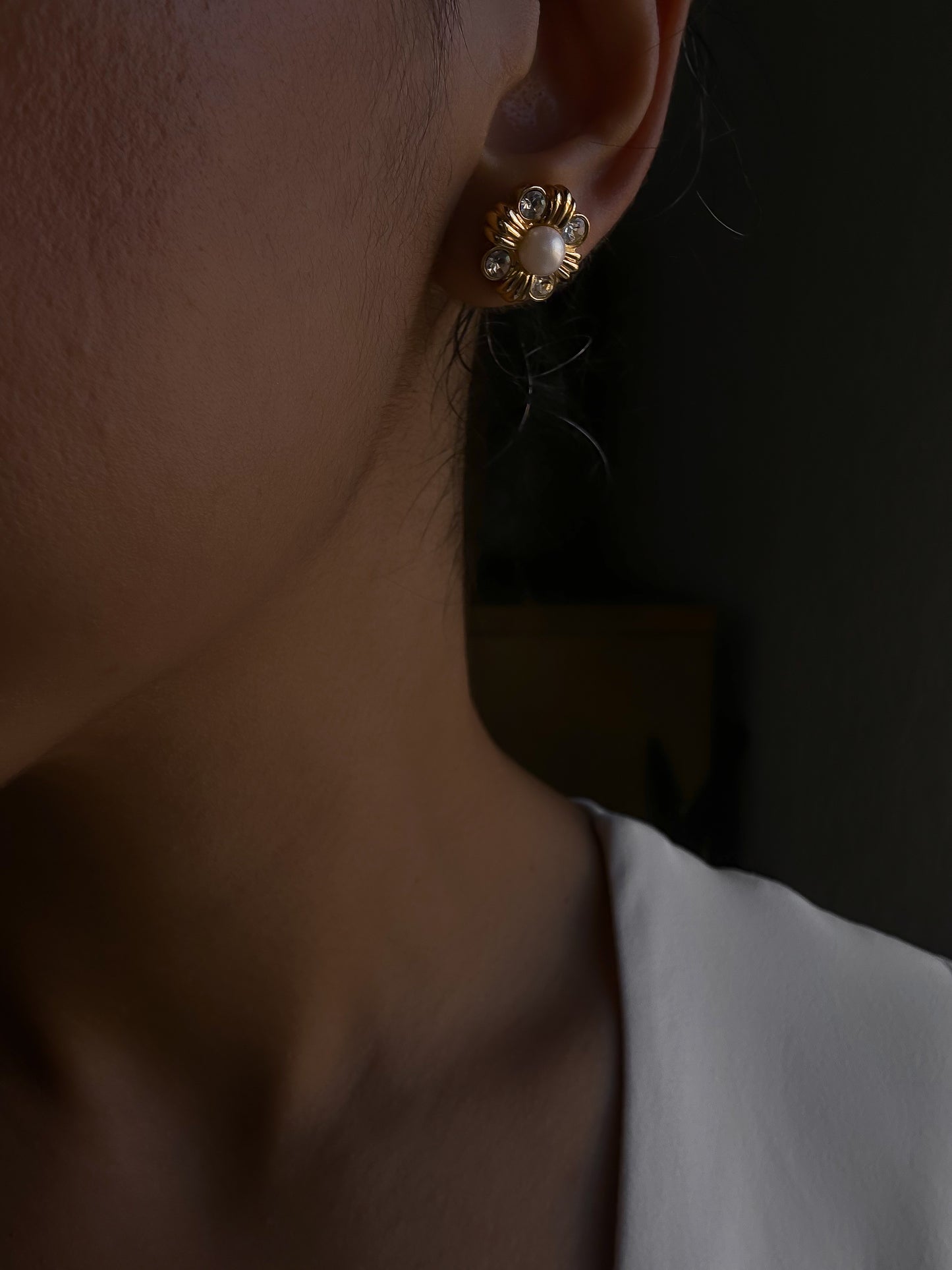 Blossom Pearl Earrings|Vintage Baazaar 