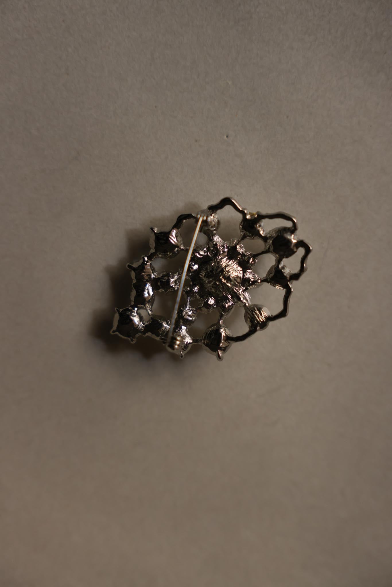 Gold Filled, Pearl & Rhinestone Brooch|Vintage Baazaar 