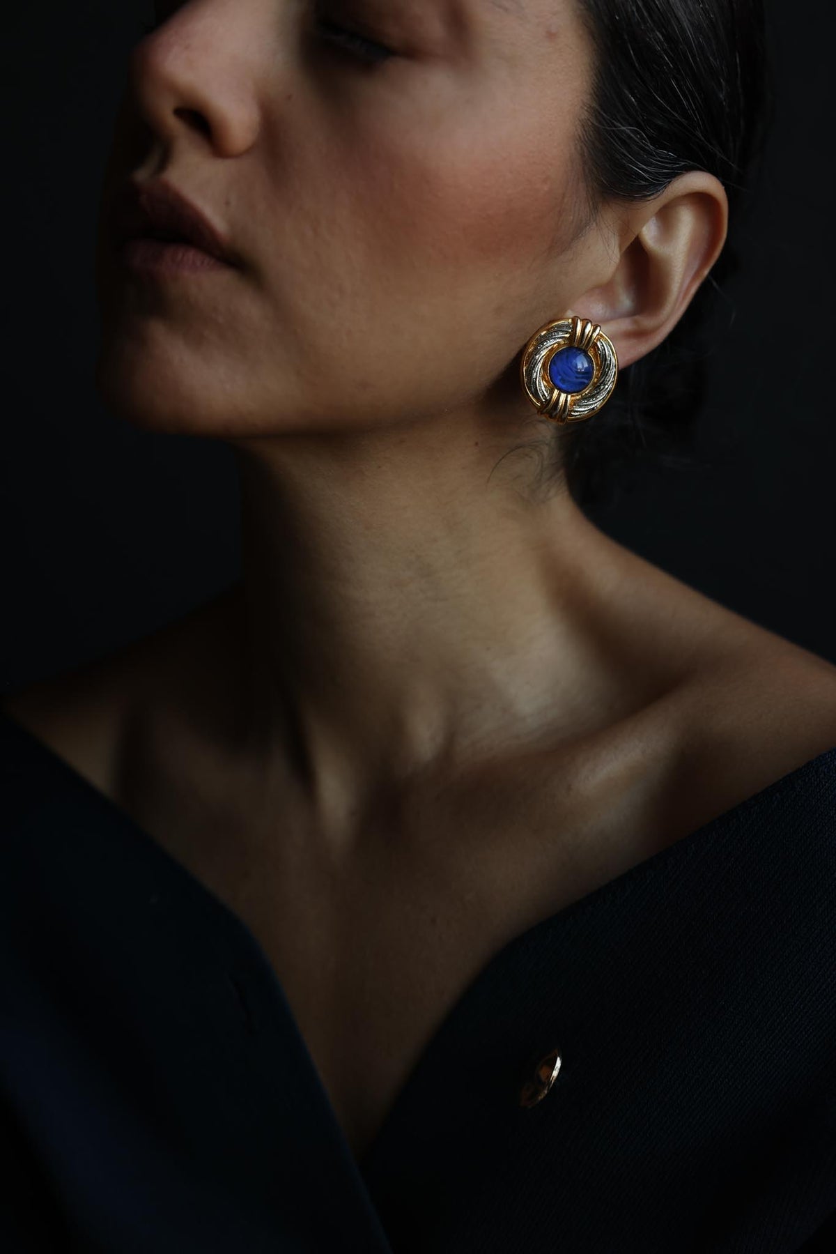 Two Tone Blue Cabochon Round Clip-On Earrings