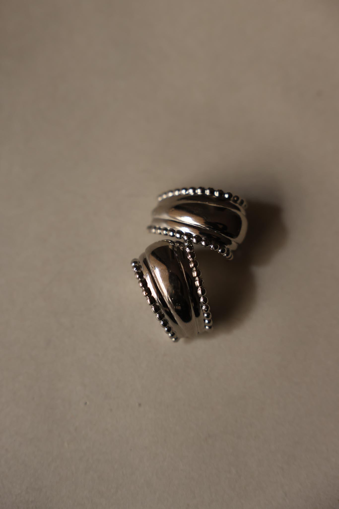 Silver Tone Beaded Edge Clip-On Earrings|Vintage Baazaar 