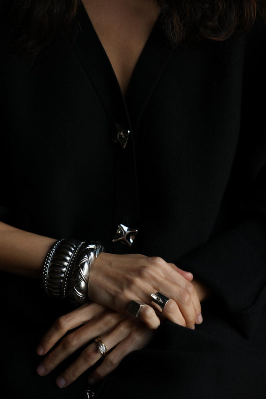 silver-toned hinged bracelet|Vintage Baazaar 