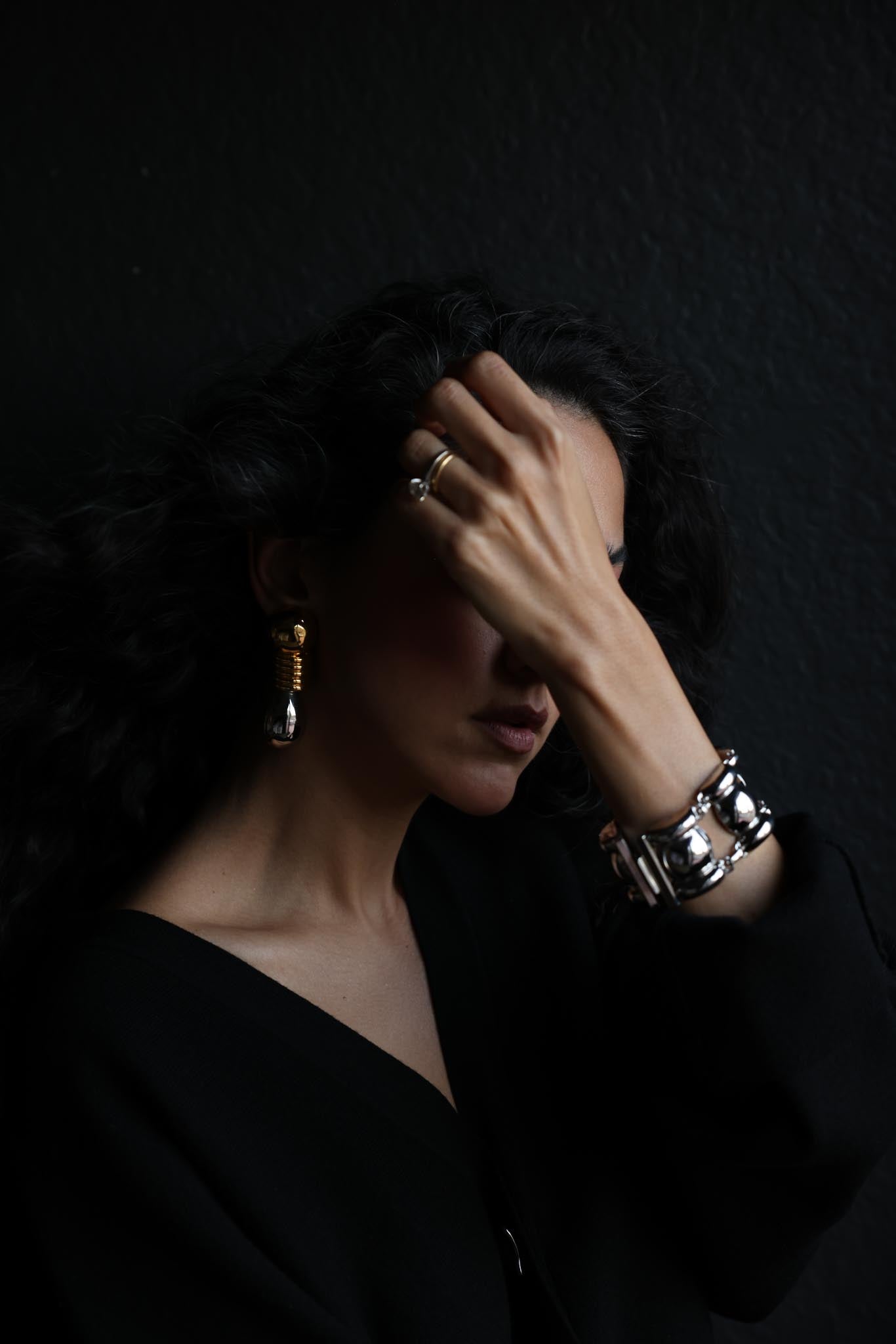 Two-Tone Sculptural Clip-On Earrings|Vintage Baazaar 