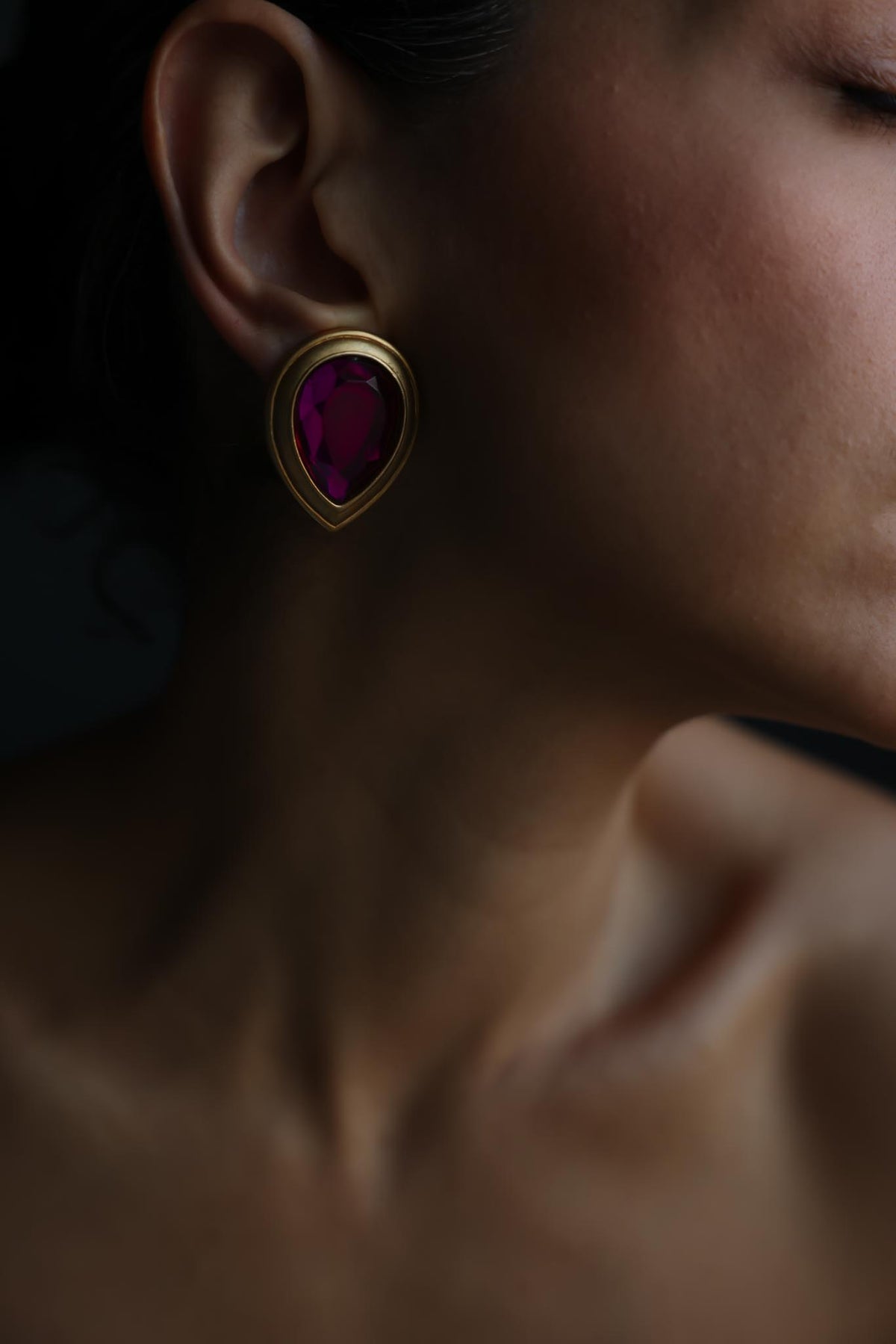 Matte Gold Purple Teardrop Clip-On Earrings