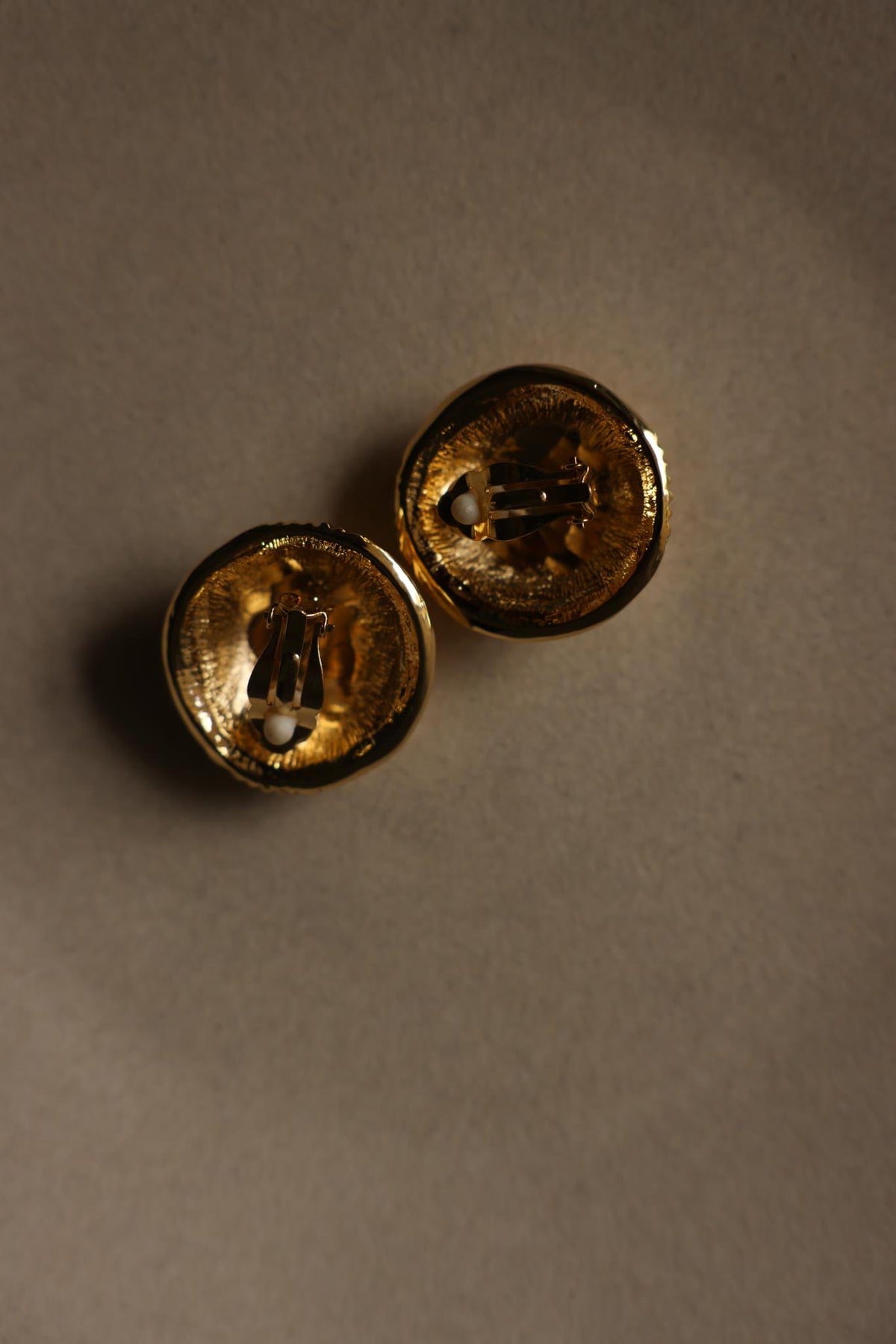 Gold Tone Chunky Ribbed Round Clip-On Earrings