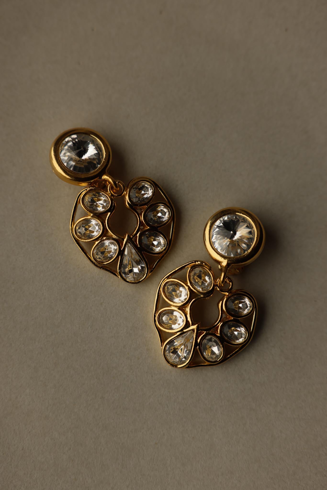 Rhinestone Drop Clip-On Earrings|Vintage Baazaar 