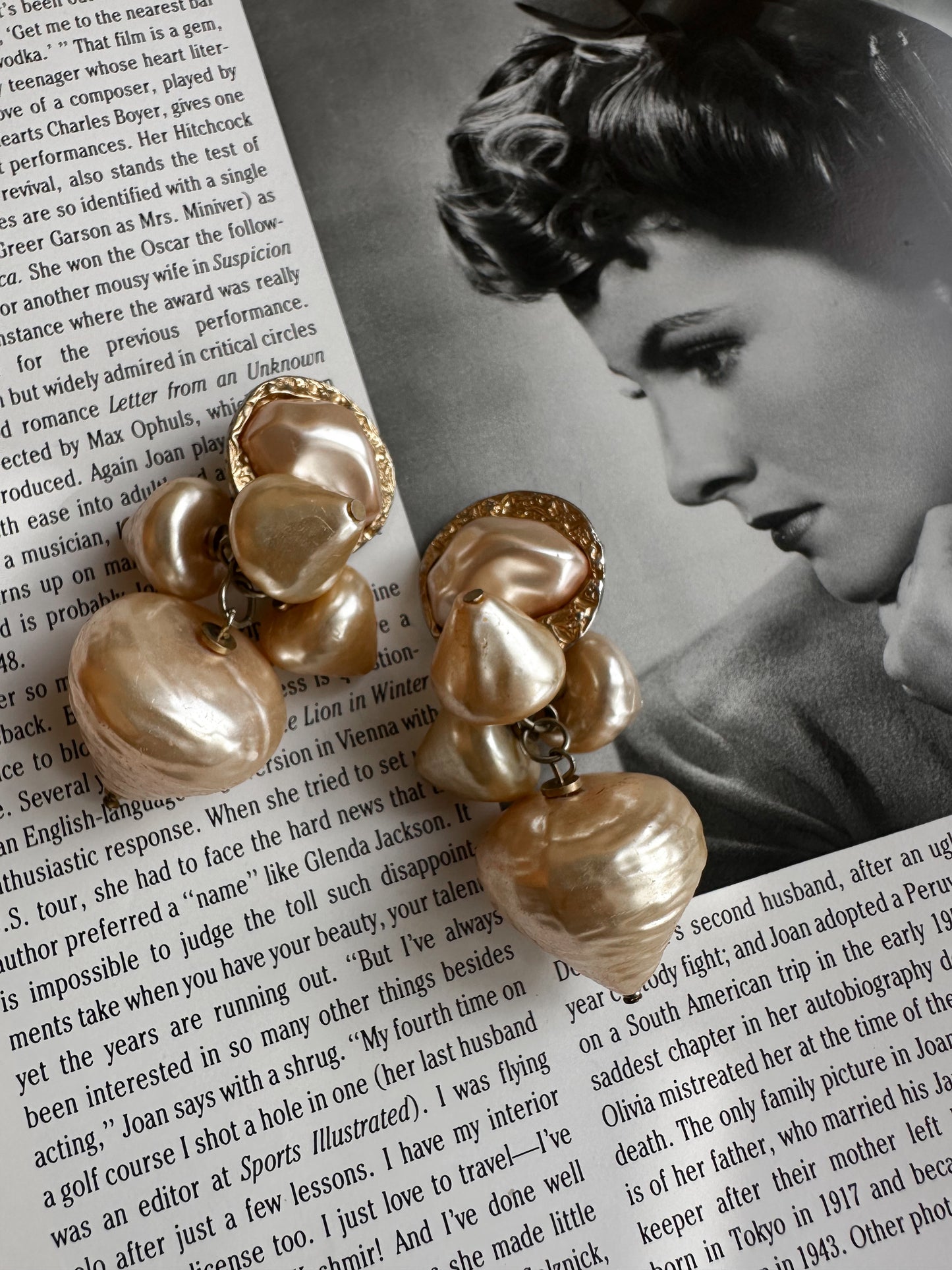 Baroque Pearl Drop Earrings|Vintage Baazaar 