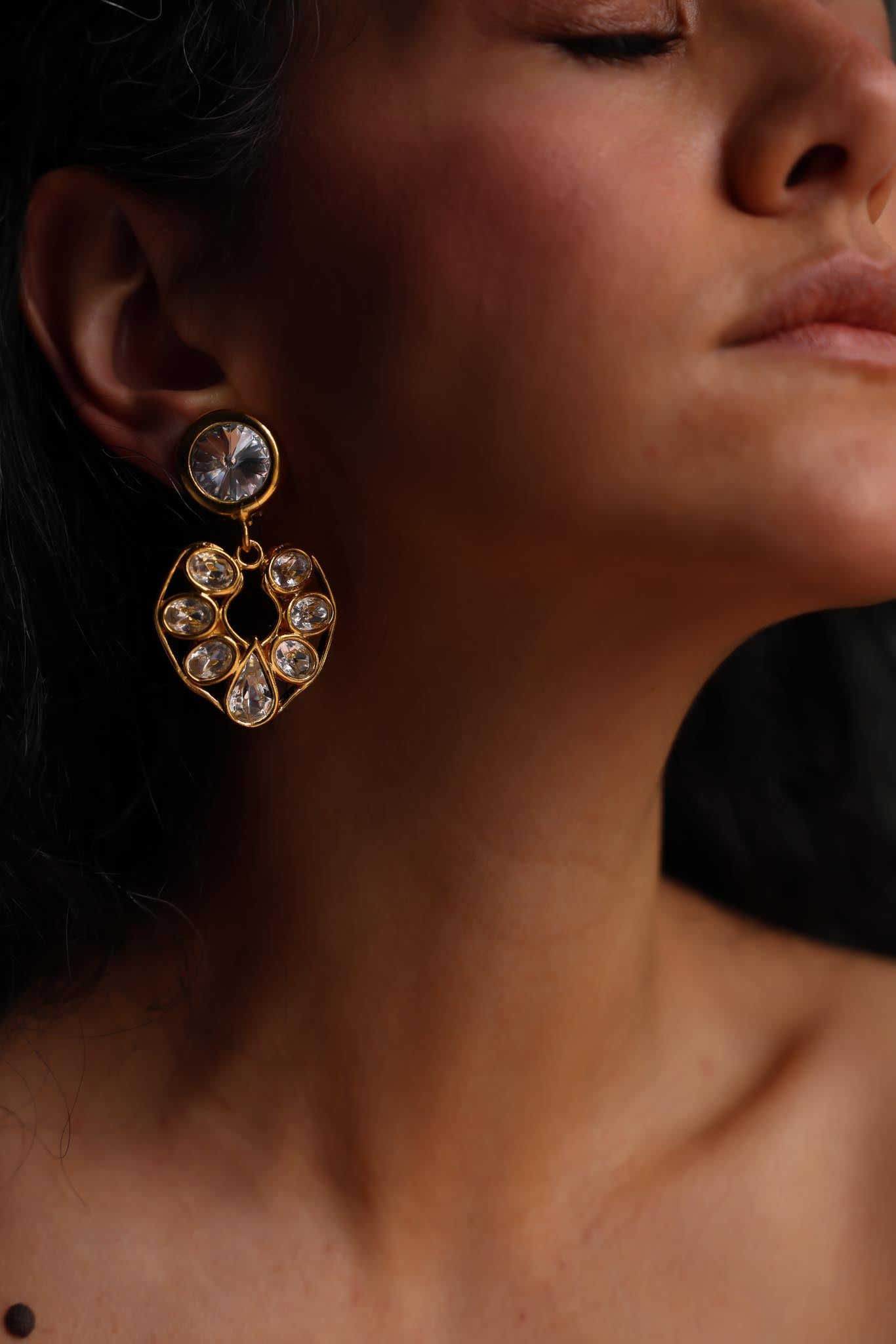 Rhinestone Drop Clip-On Earrings|Vintage Baazaar 