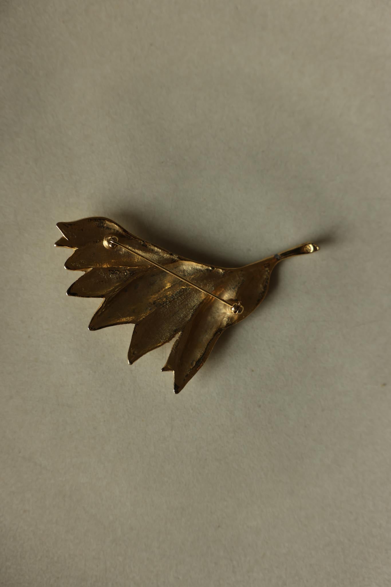 Gold-Tone Textured Leaf Brooch