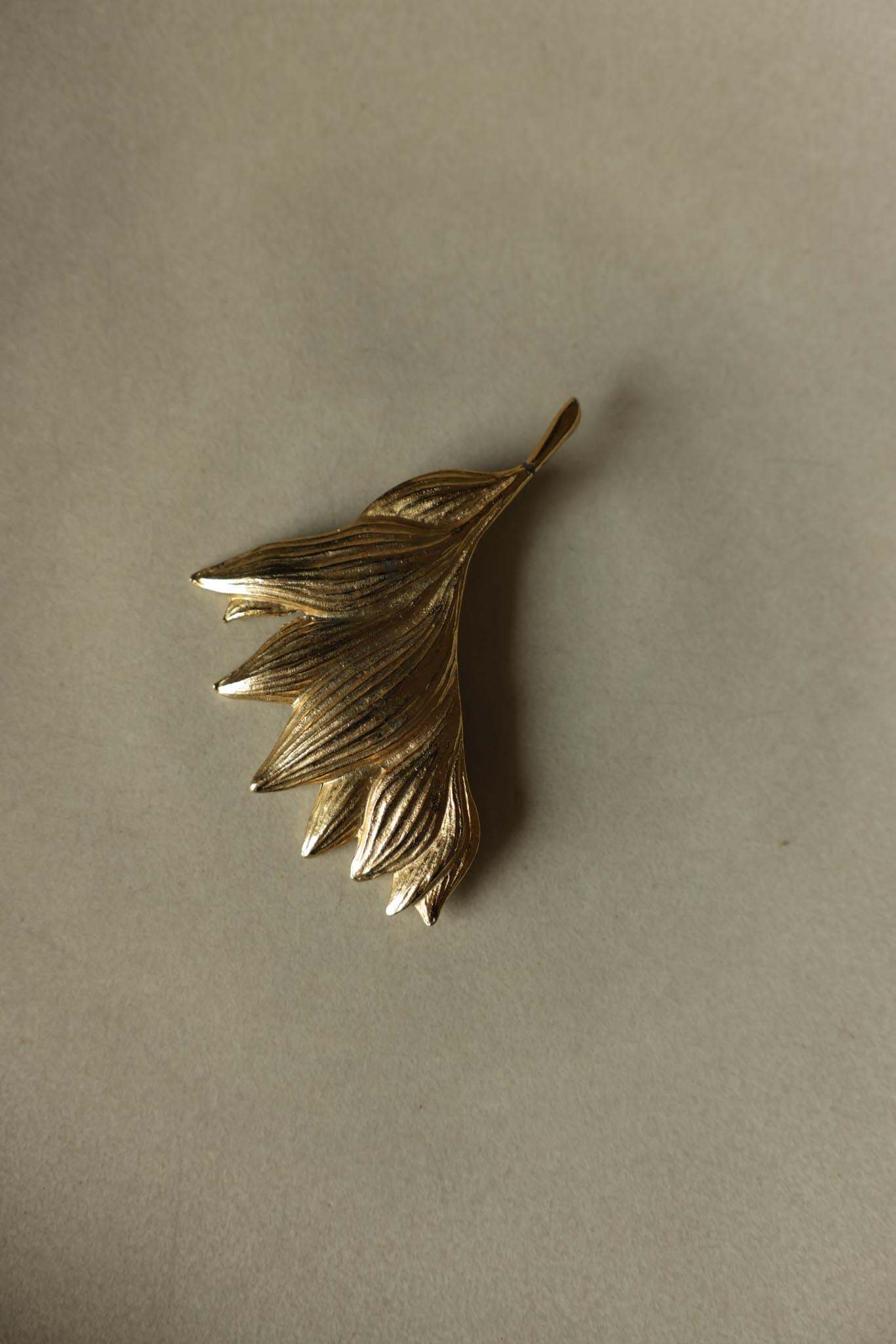 Gold-Tone Textured Leaf Brooch