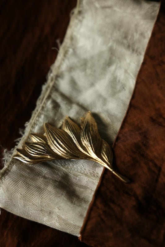 Gold-Tone Textured Leaf Brooch