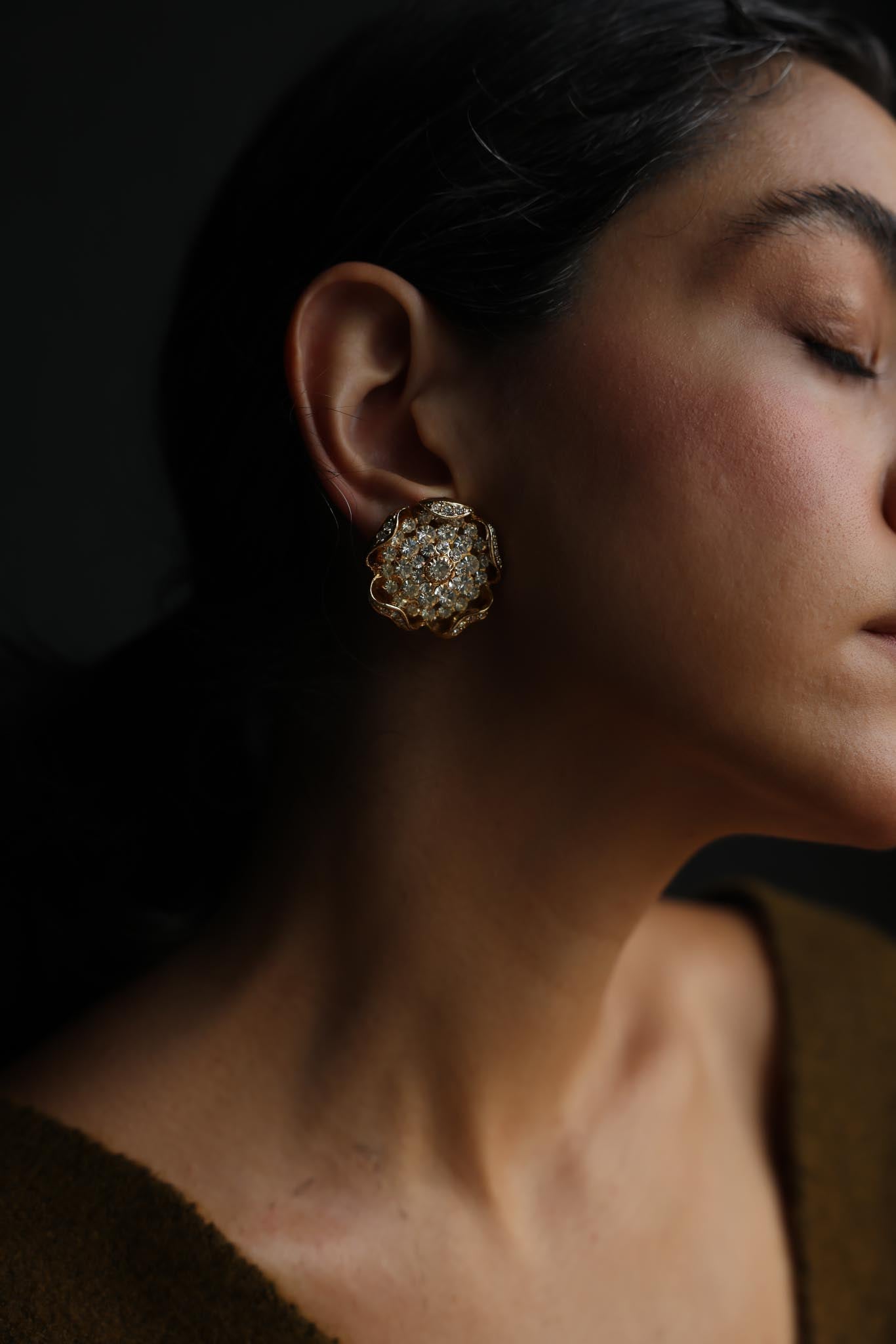 Vintage Gold Tone Rhinestone Flower Clip-On Earrings