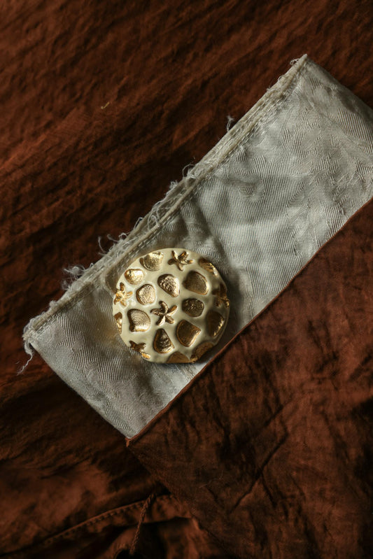 Gold Seashell & Starfish Enamel Brooch