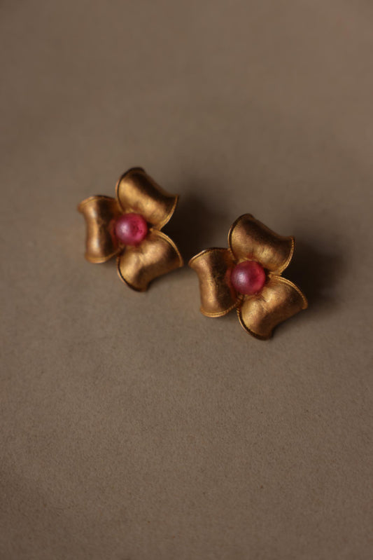 1980s Matte Gold and Pink Flower Clip-On Earrings