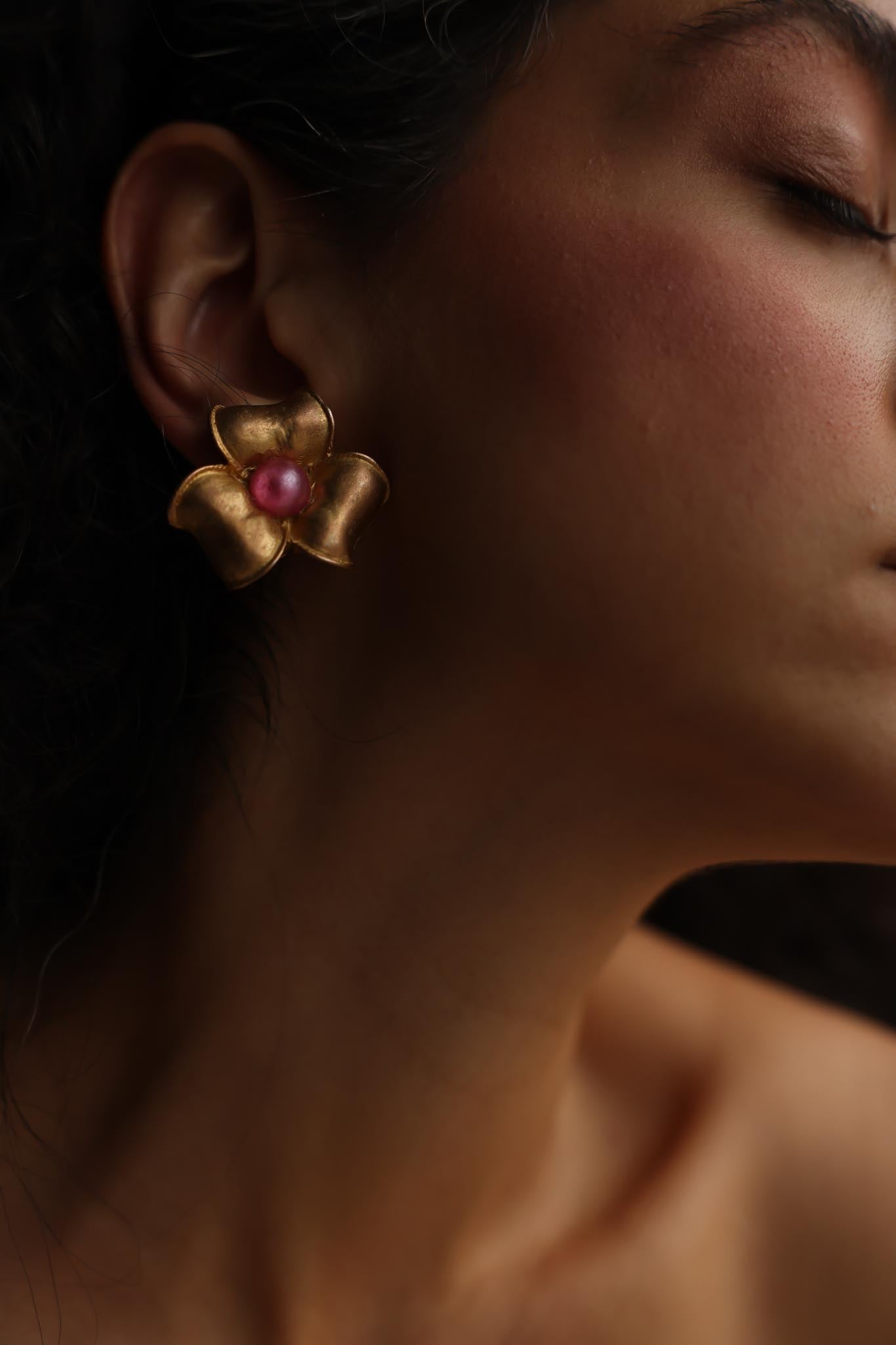 1980s Matte Gold and Pink Flower Clip-On Earrings