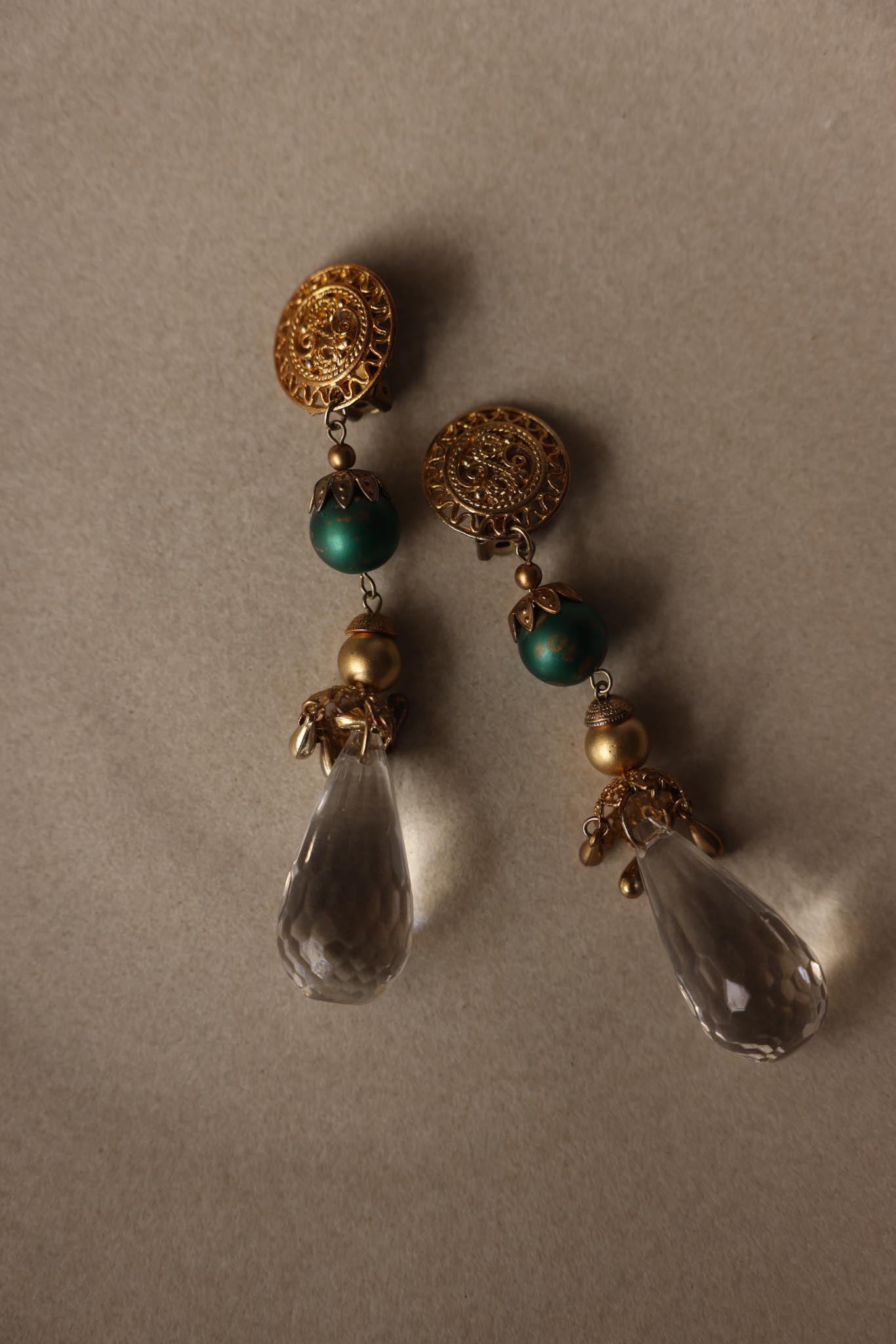 Vintage Gold Tone Green Bead & Faceted Crystal Teardrop Clip-On Earrings