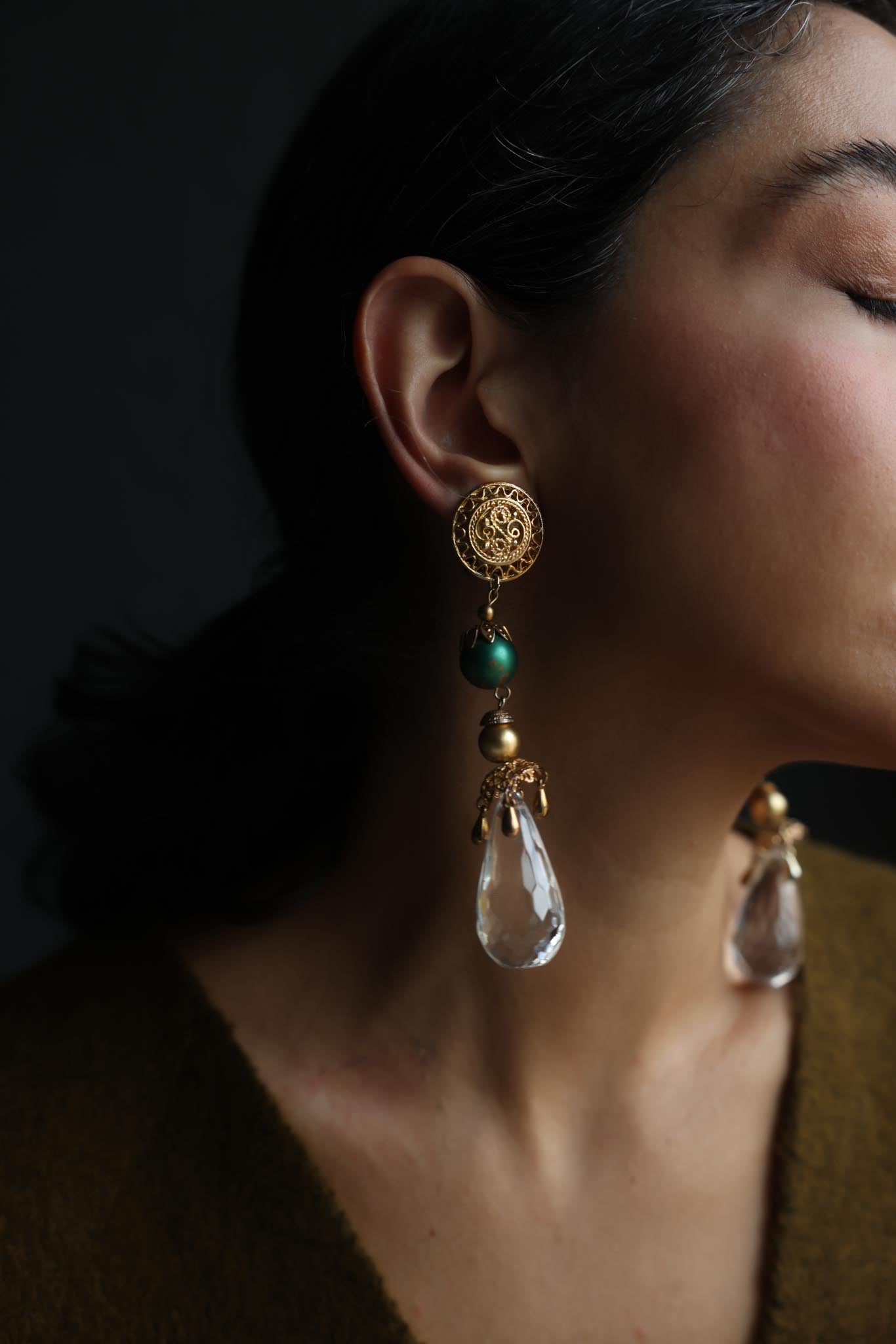 Vintage Gold Tone Green Bead & Faceted Crystal Teardrop Clip-On Earrings