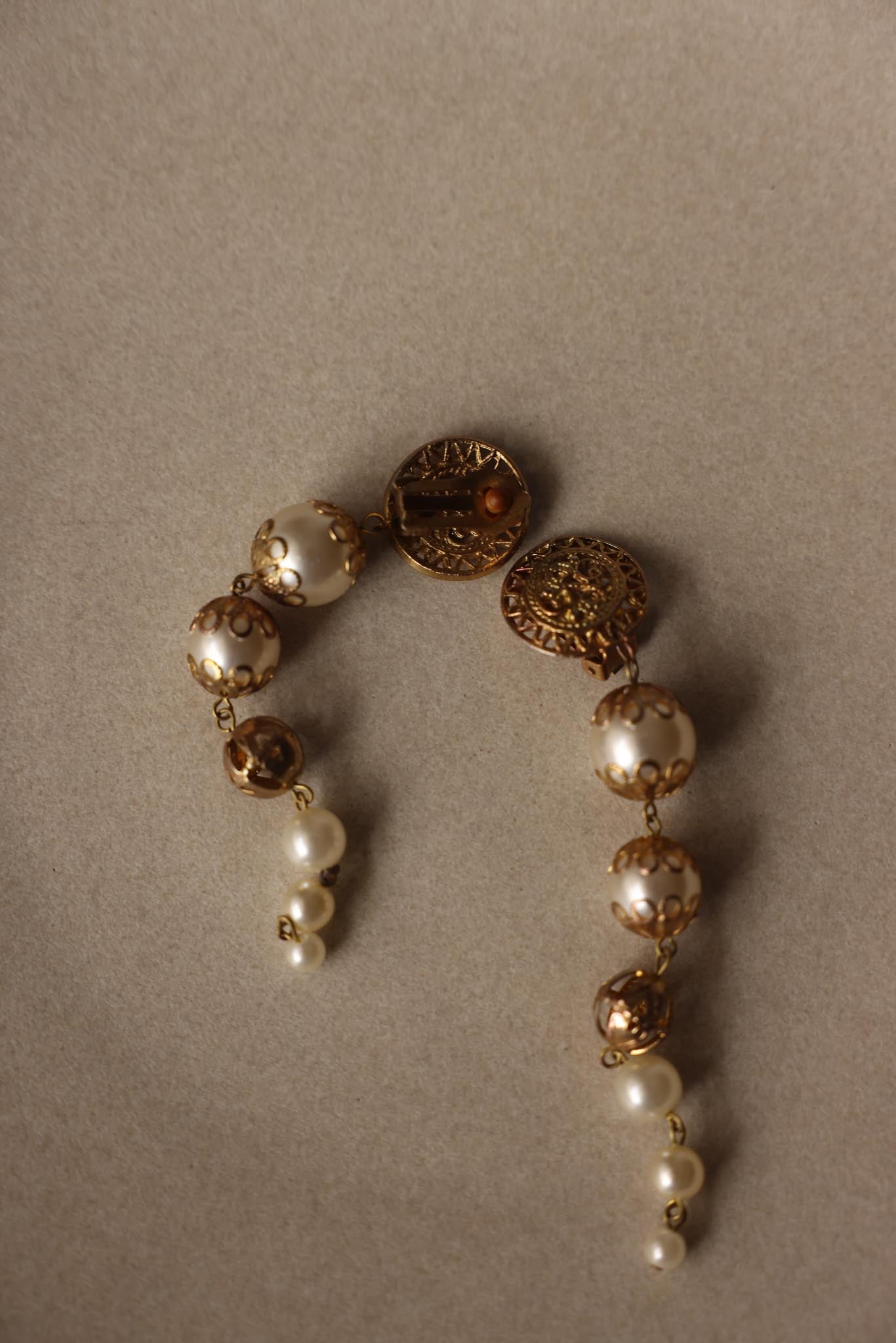 Vintage Gold Tone Faux Pearl Dangle Clip-On Earrings|Vintage Baazaar 