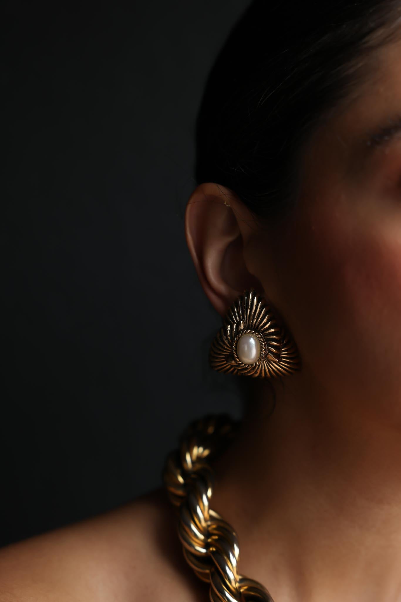 Triangle Shell Clip-On Earrings with Faux Pearl Center|Vintage Baazaar 