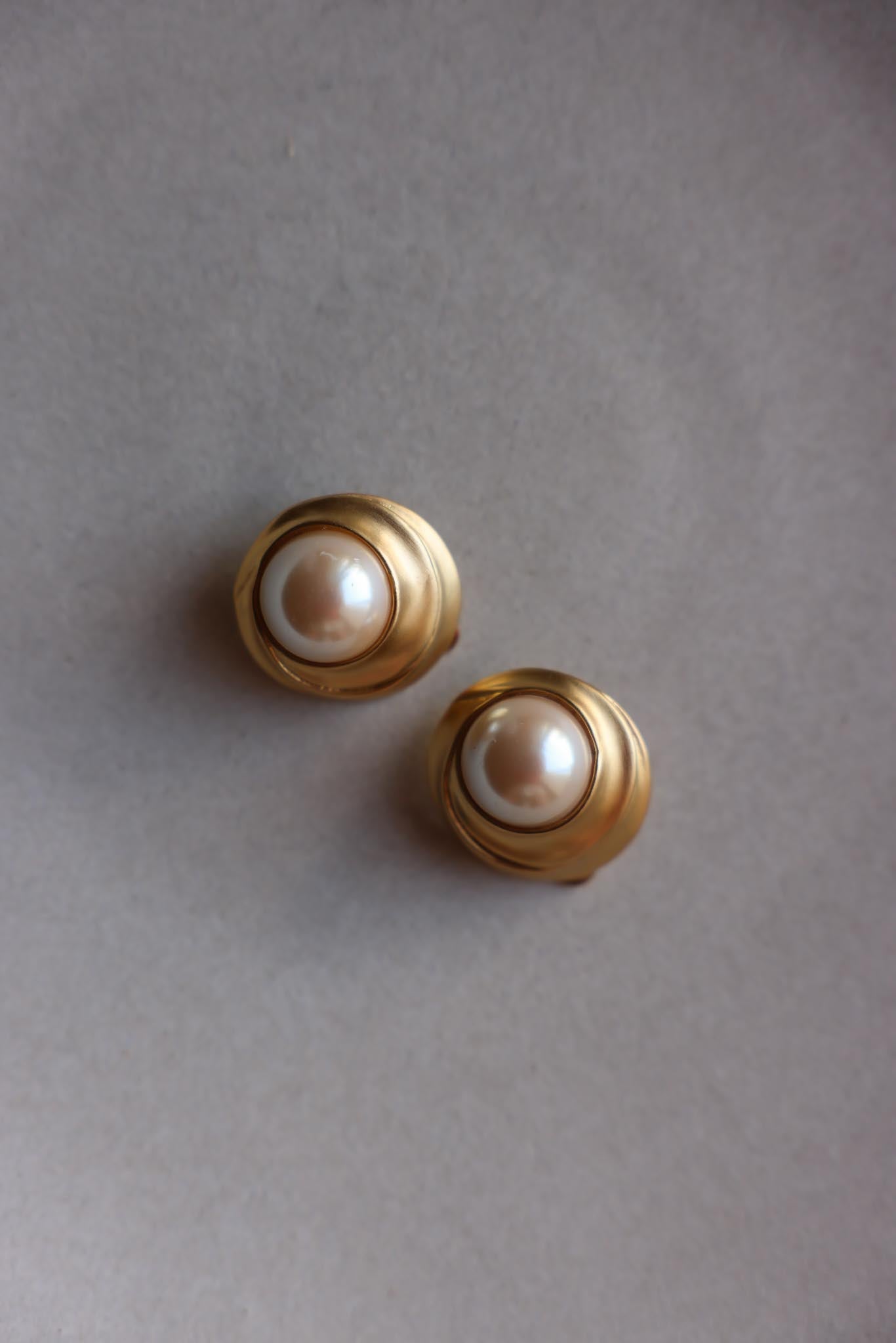 Matte Gold Clip-On Earrings with Faux Pearl Center|Vintage Baazaar 