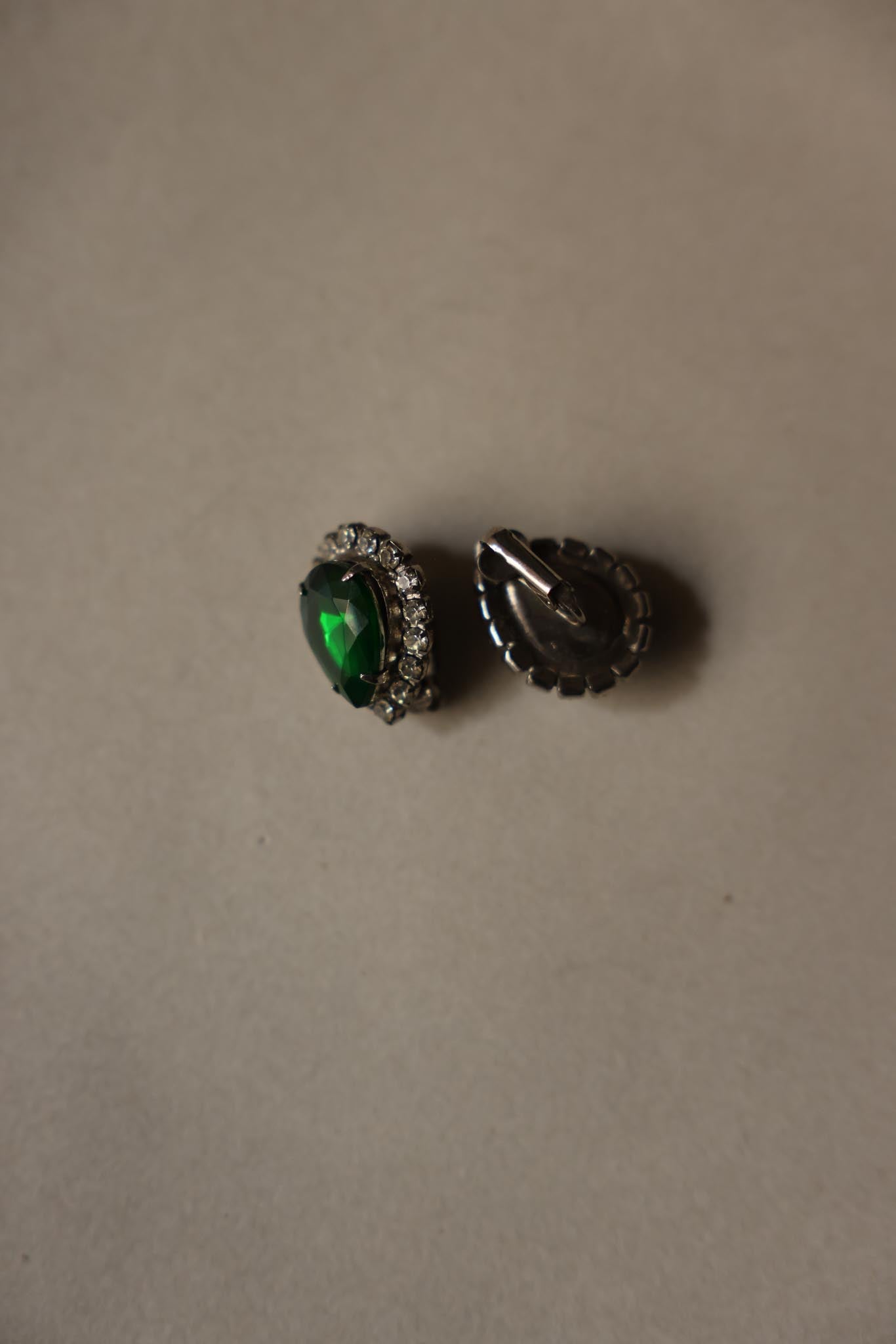 Emerald Radiance Clip-On Earrings|Vintage Baazaar 